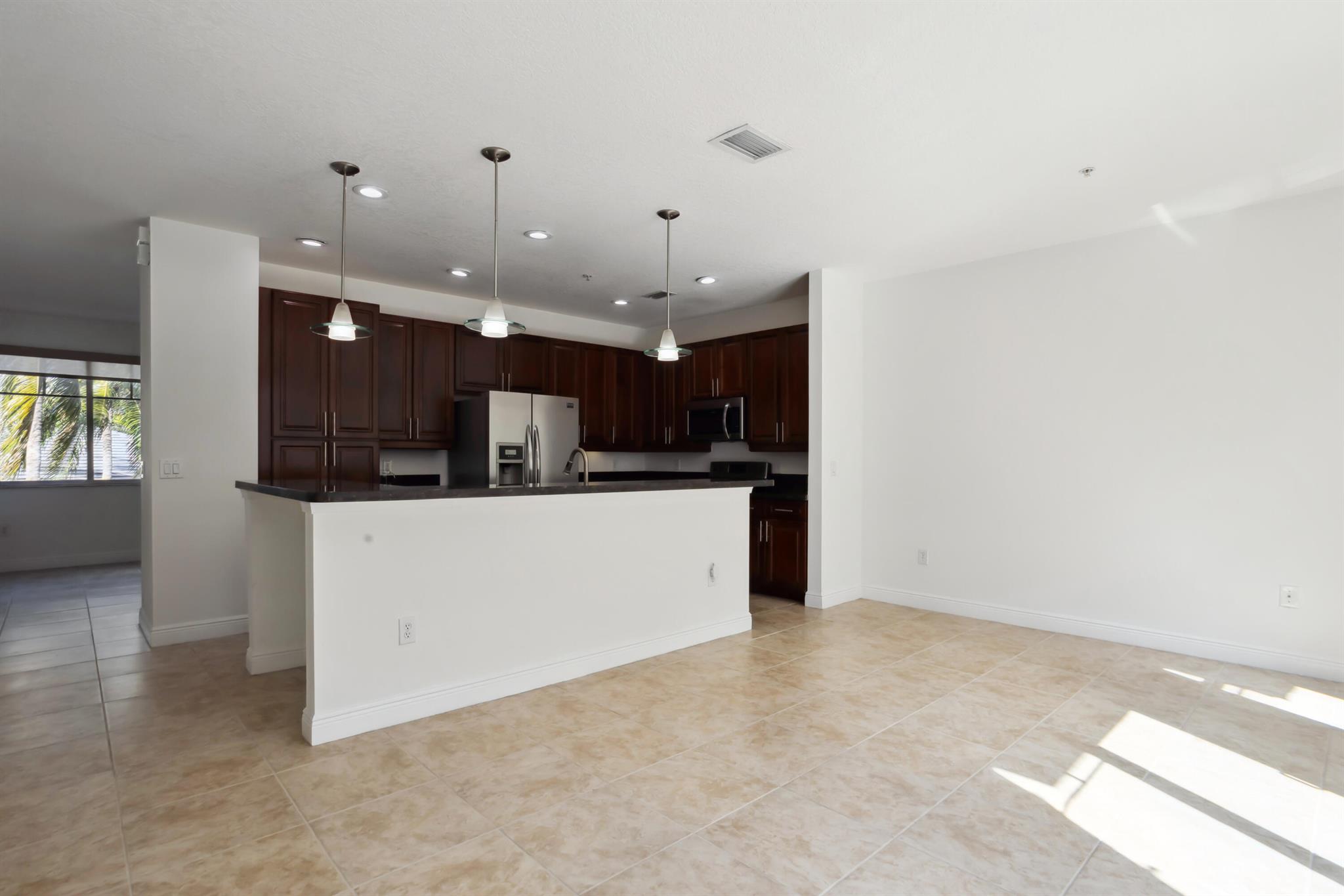 VISTAZO AT BOCA RATON - Residential Lease