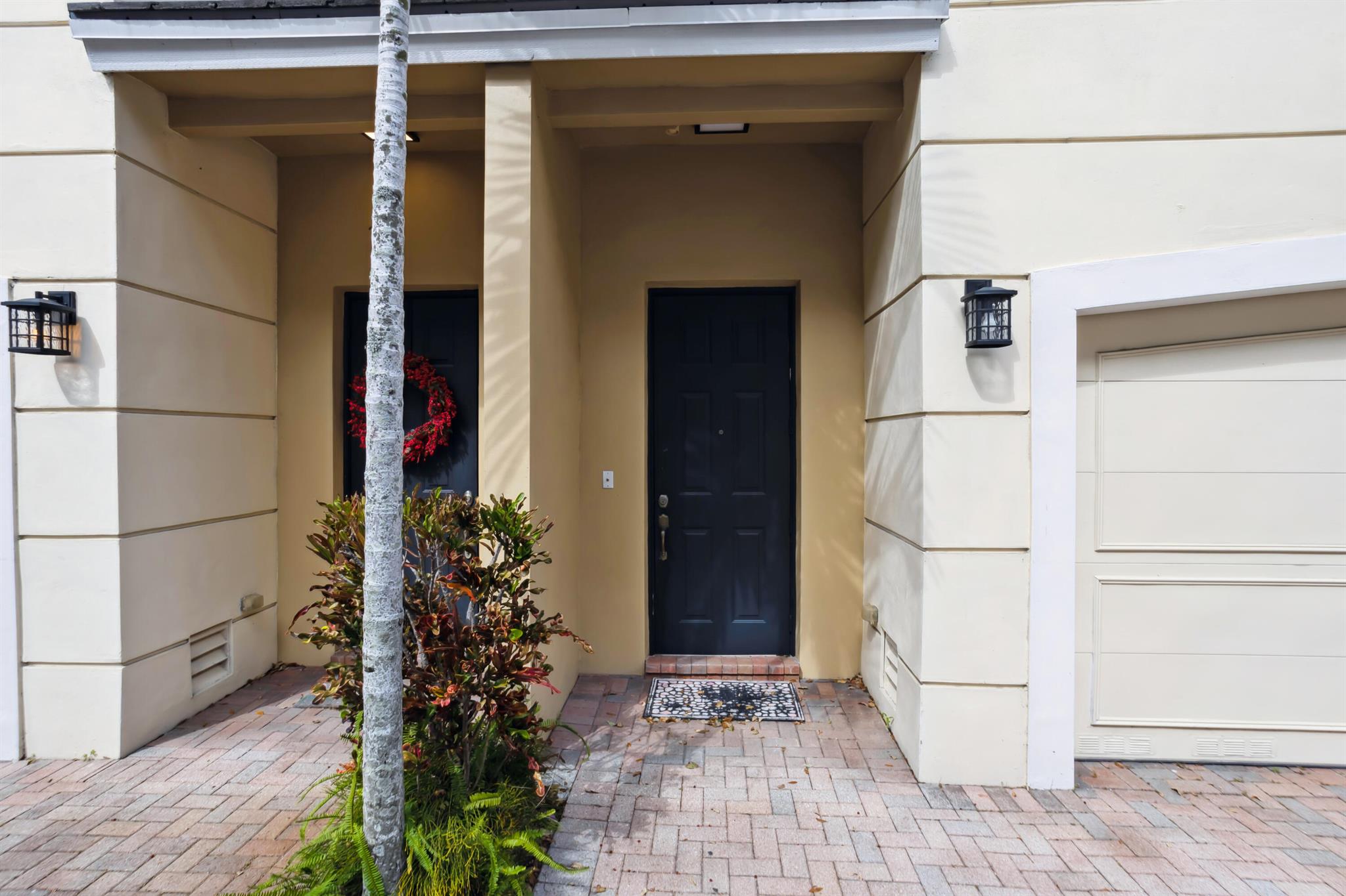 VISTAZO AT BOCA RATON - Residential Lease