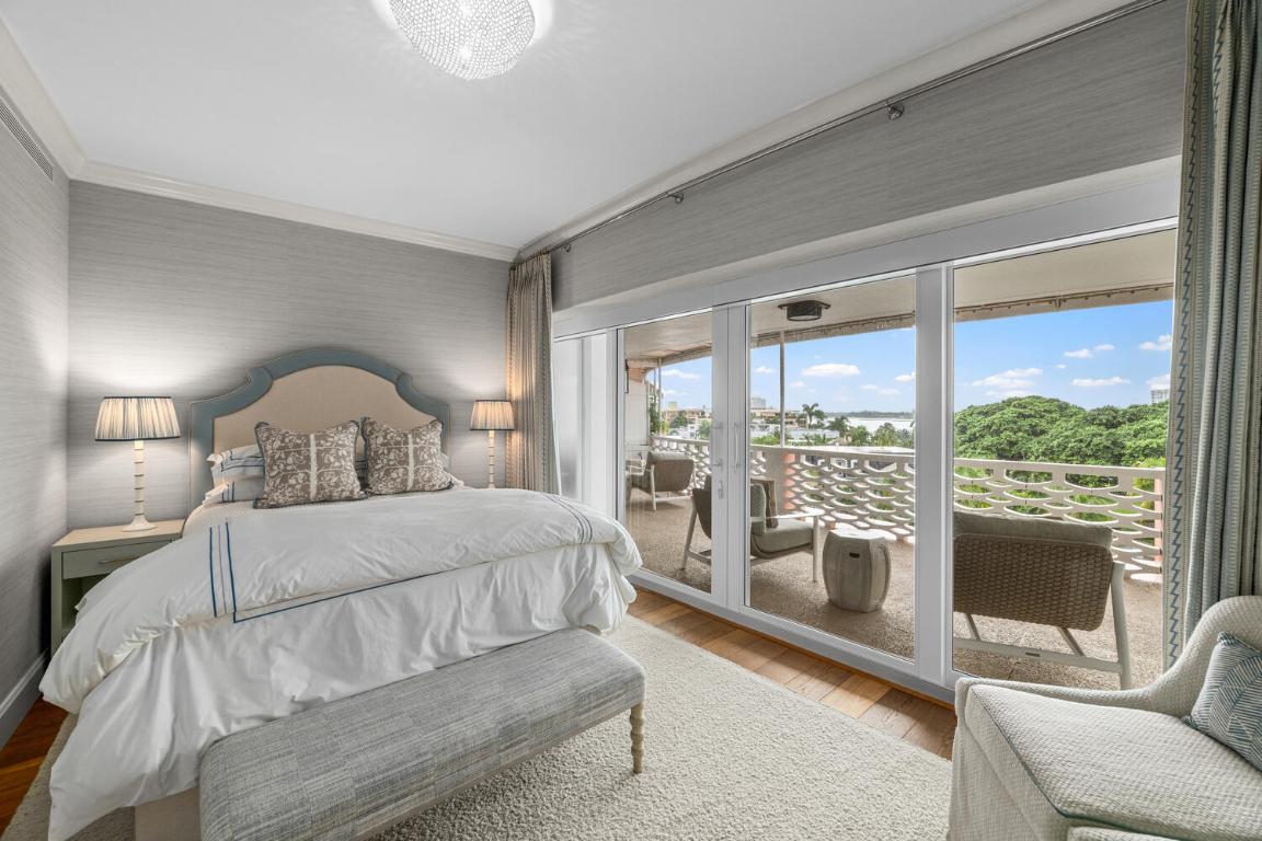 SOUTHLAKE CONDOMINIUM - Residential