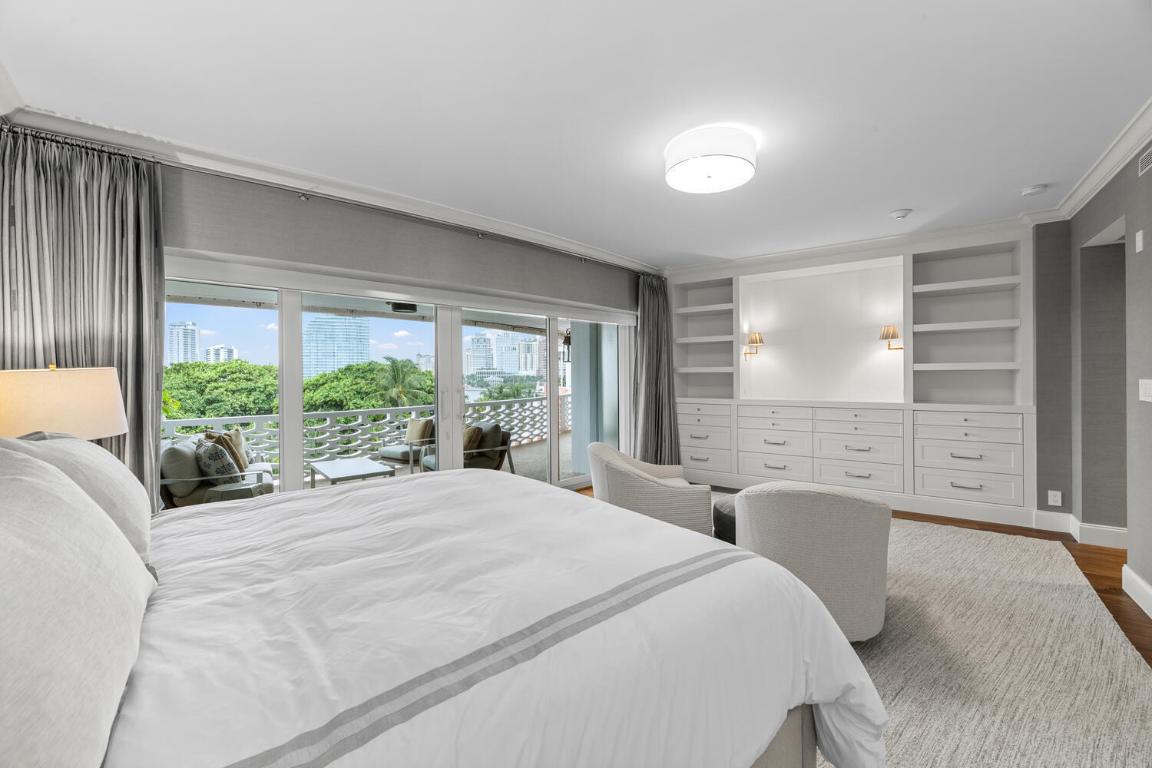 SOUTHLAKE CONDOMINIUM - Residential