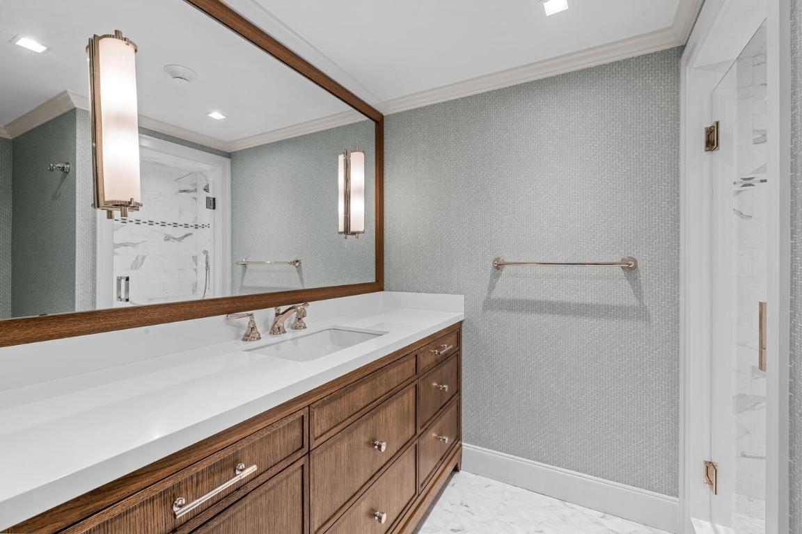 SOUTHLAKE CONDOMINIUM - Residential