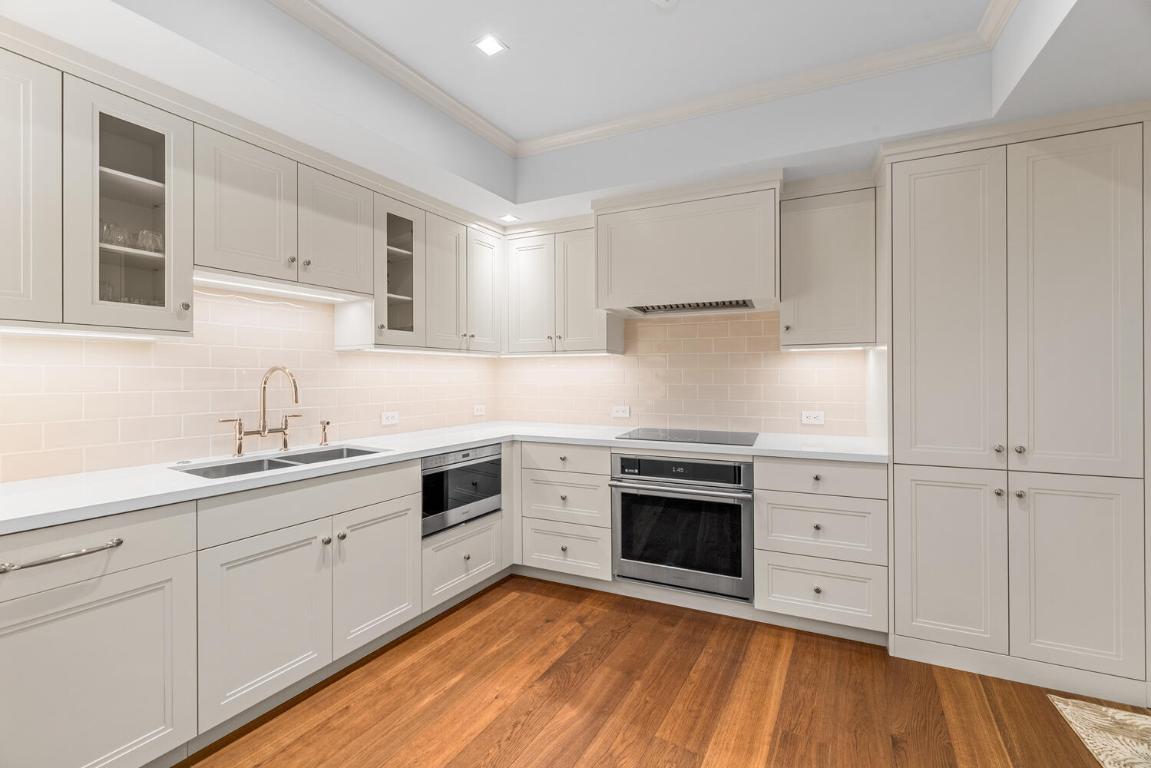 SOUTHLAKE CONDOMINIUM - Residential