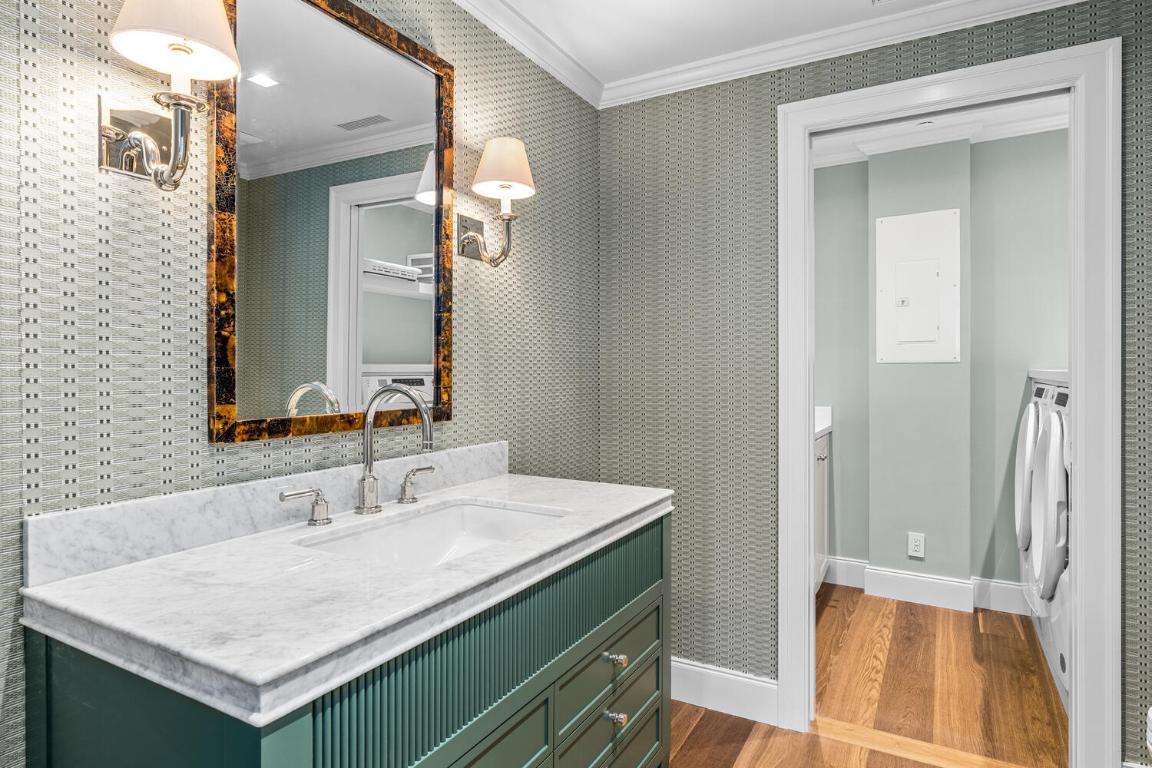 SOUTHLAKE CONDOMINIUM - Residential