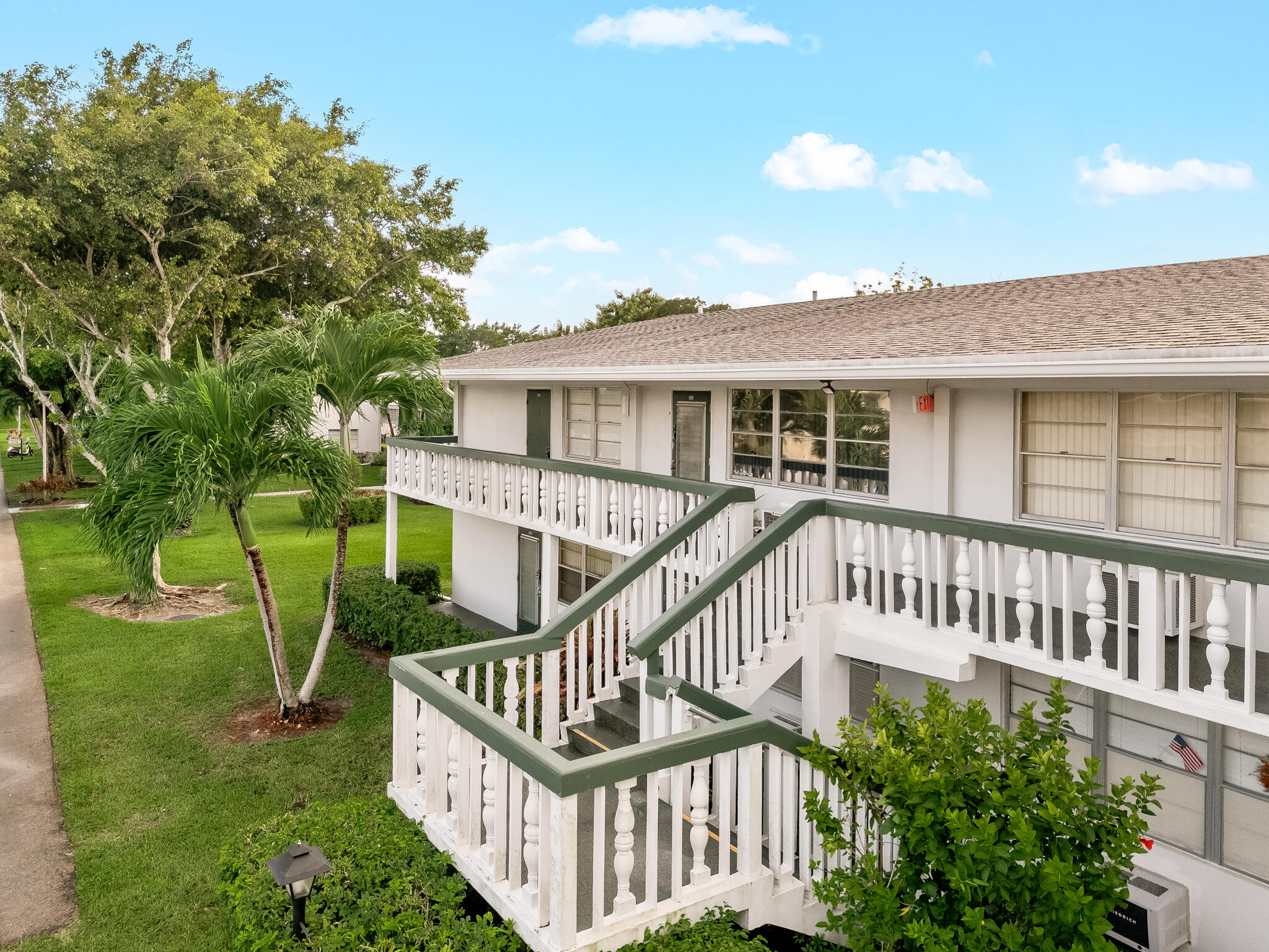 OAKRIDGE L CONDO - Residential
