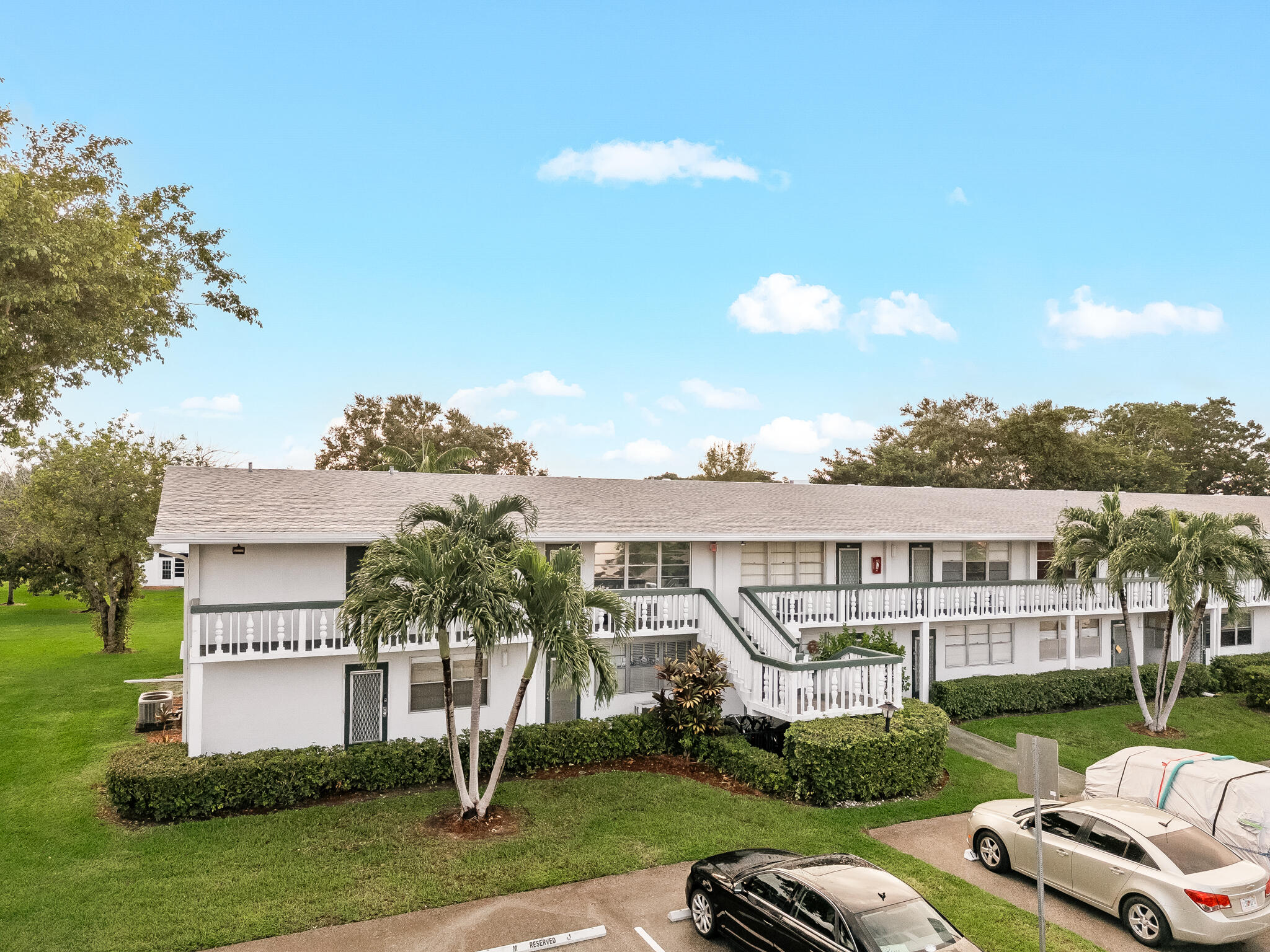 OAKRIDGE L CONDO - Residential