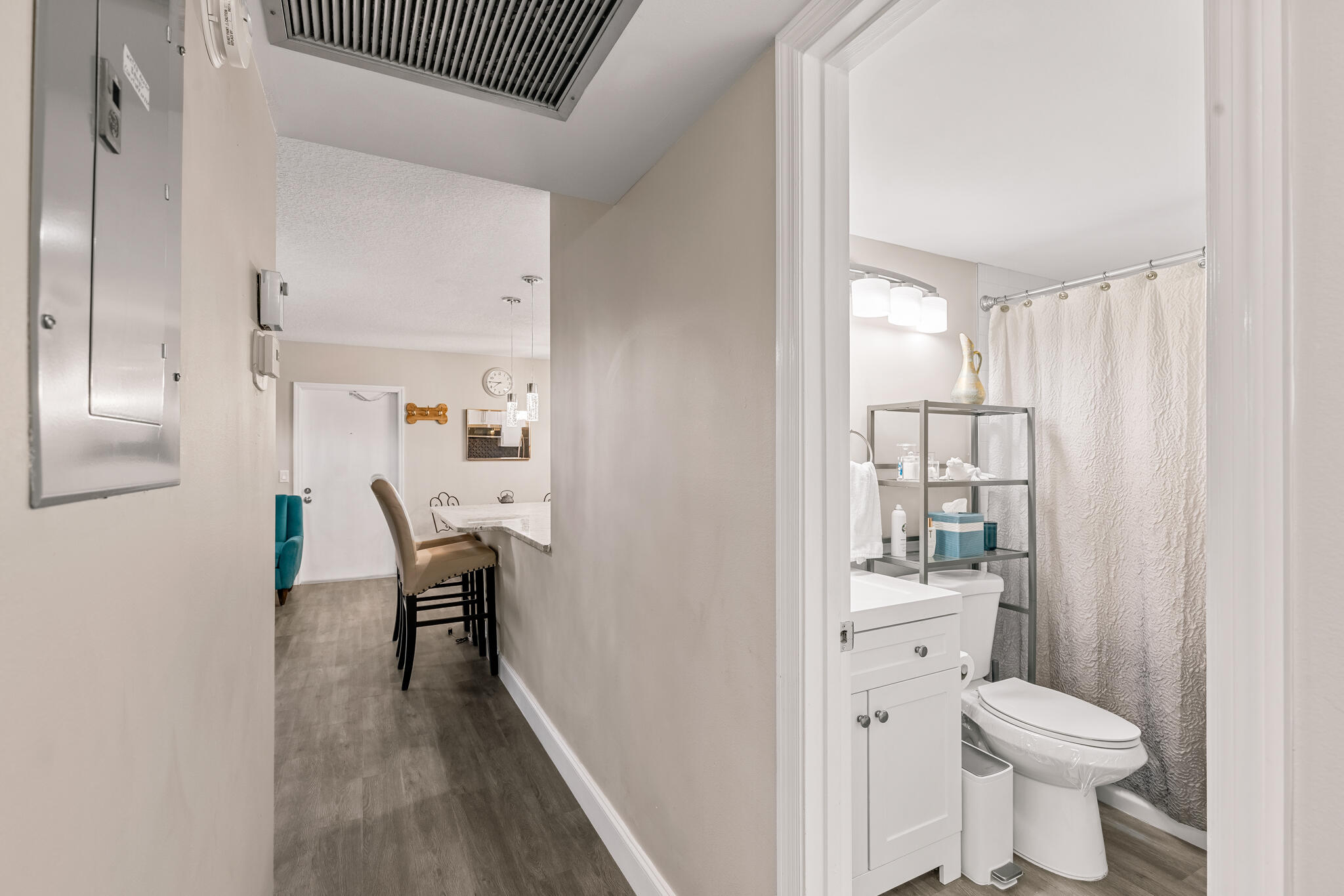 OAKRIDGE L CONDO - Residential