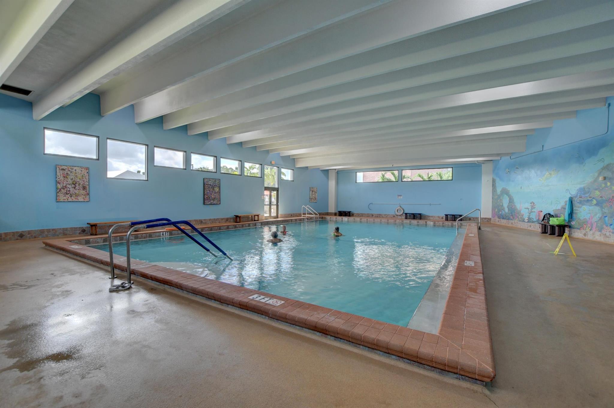 OAKRIDGE L CONDO - Residential