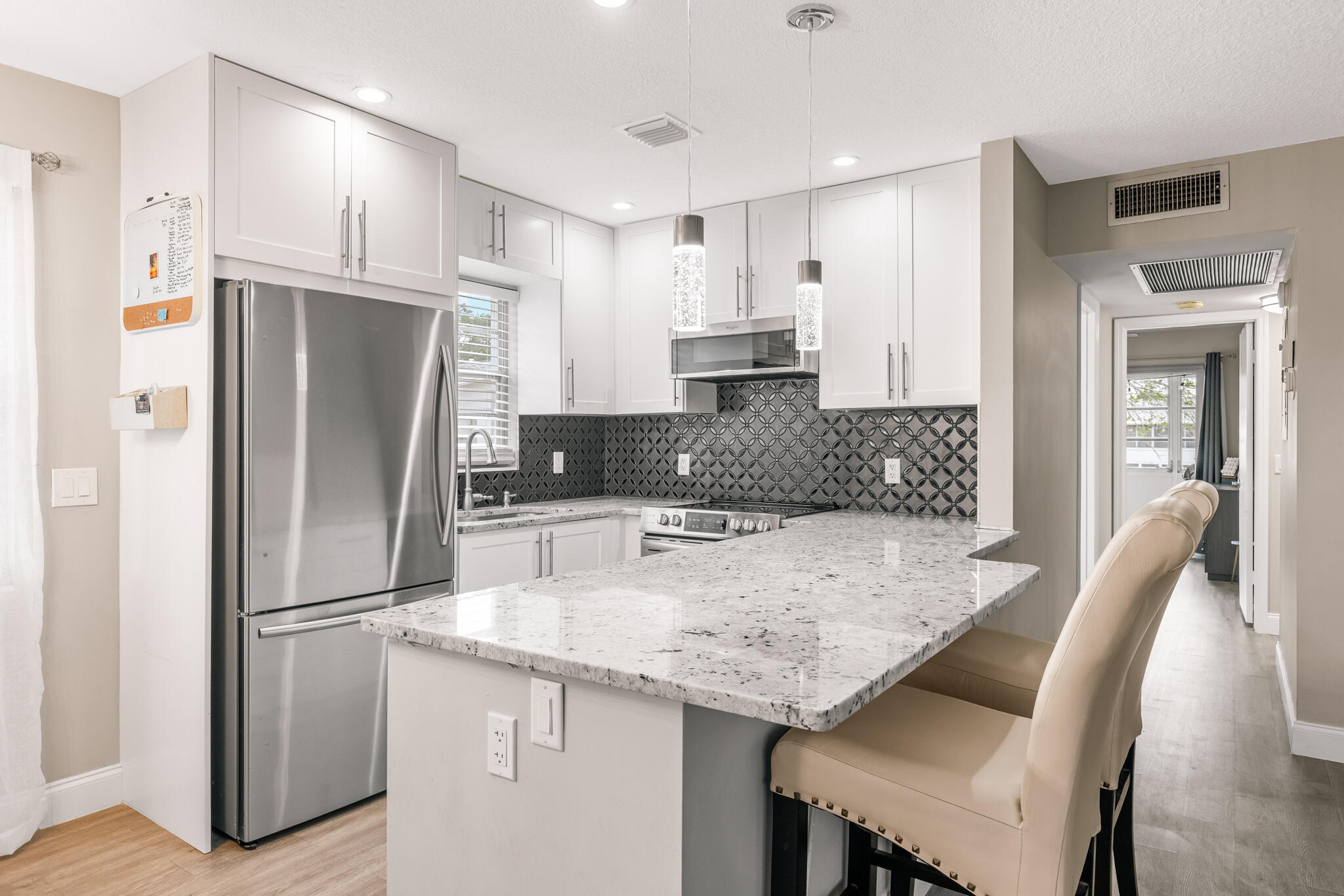 OAKRIDGE L CONDO - Residential