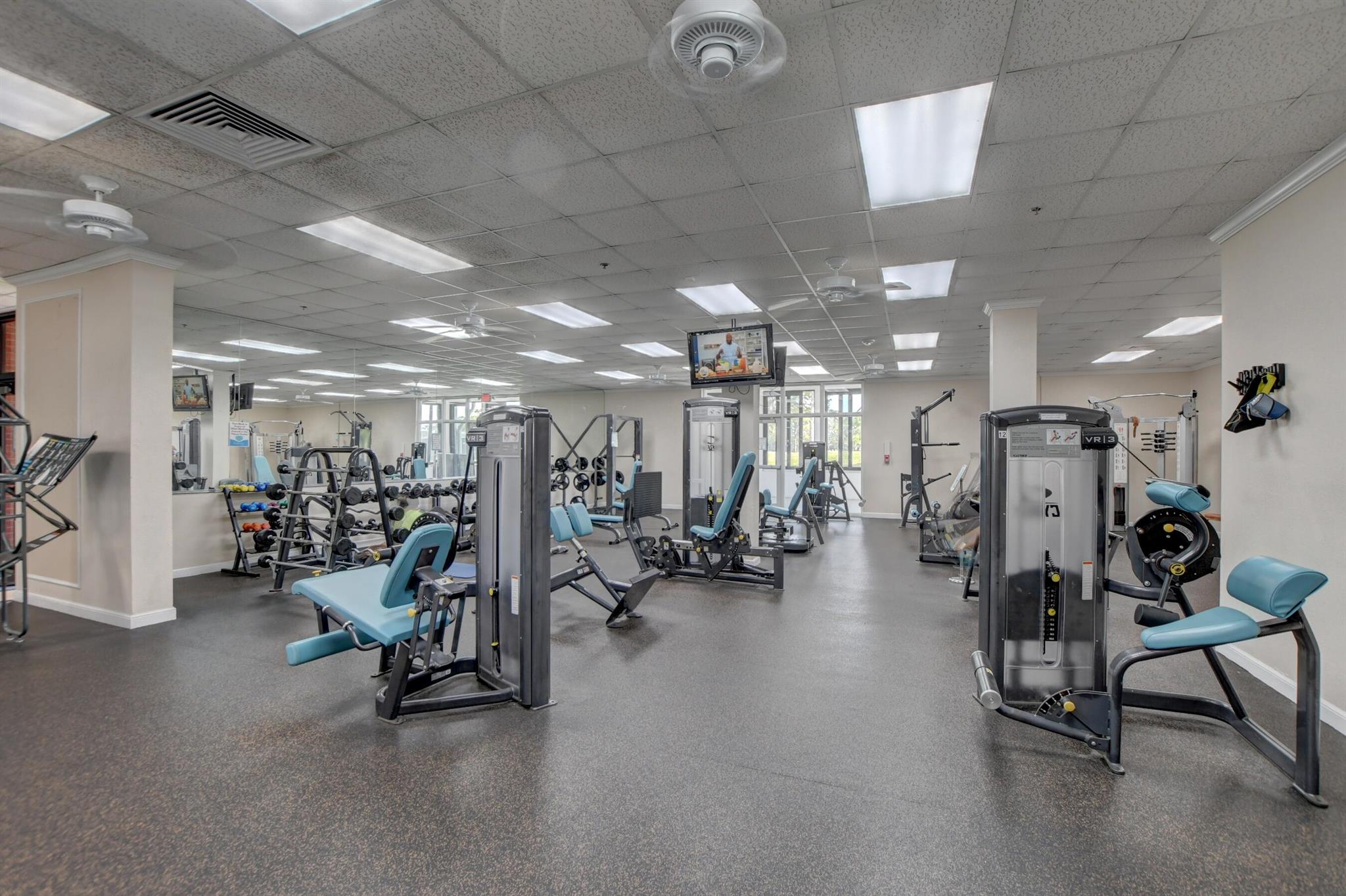 OAKRIDGE L CONDO - Residential