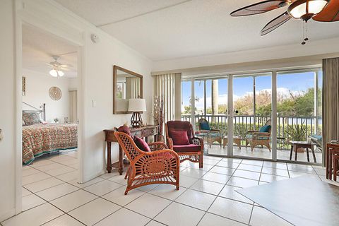 A home in Deerfield Beach