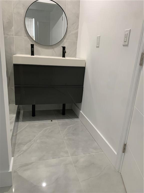 Twin Lakes Homes Sec 2 53 - Residential