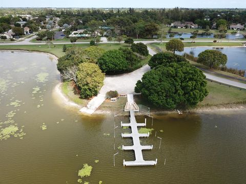 A home in Lake Worth