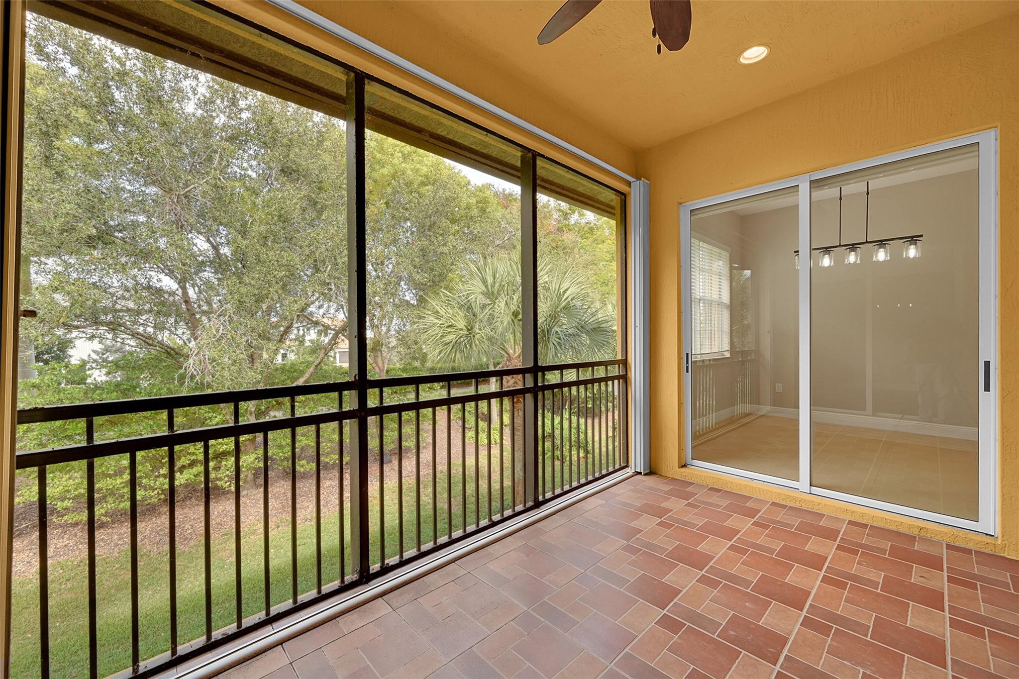 CYPRESS POINTE III AT HER - Residential Lease