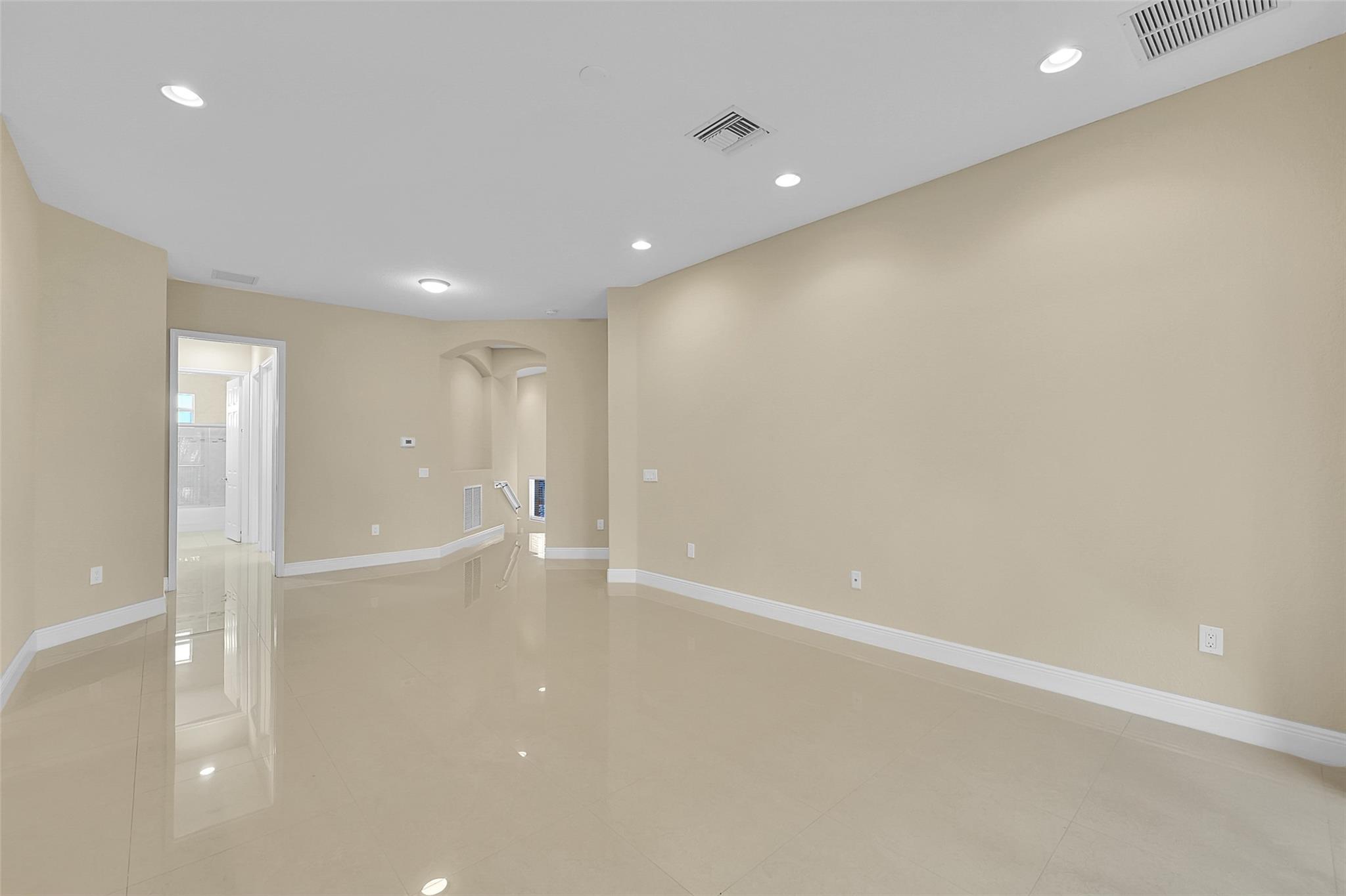 CYPRESS POINTE III AT HER - Residential Lease