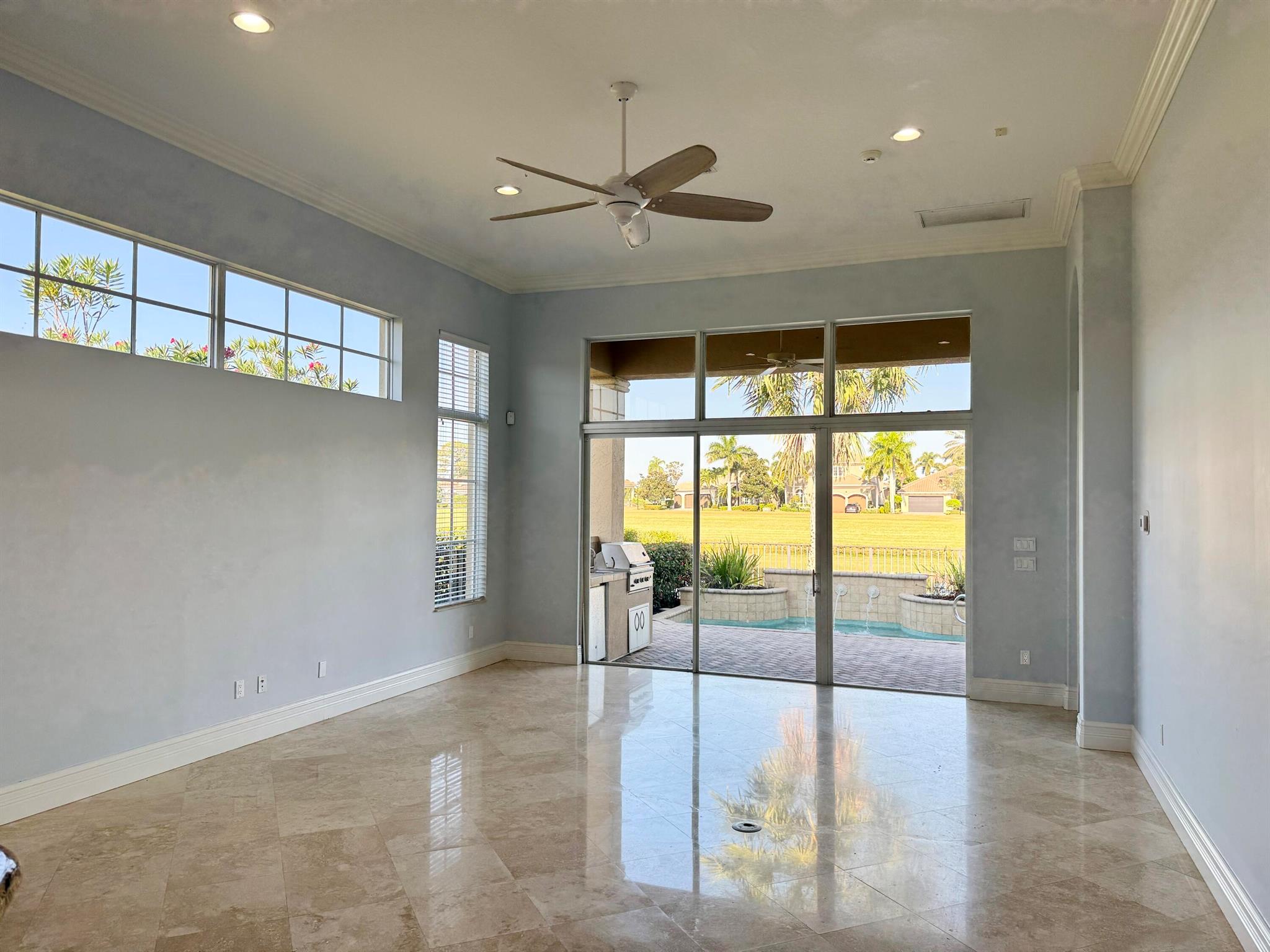 TESORO PLAT NO 6 - Residential Lease