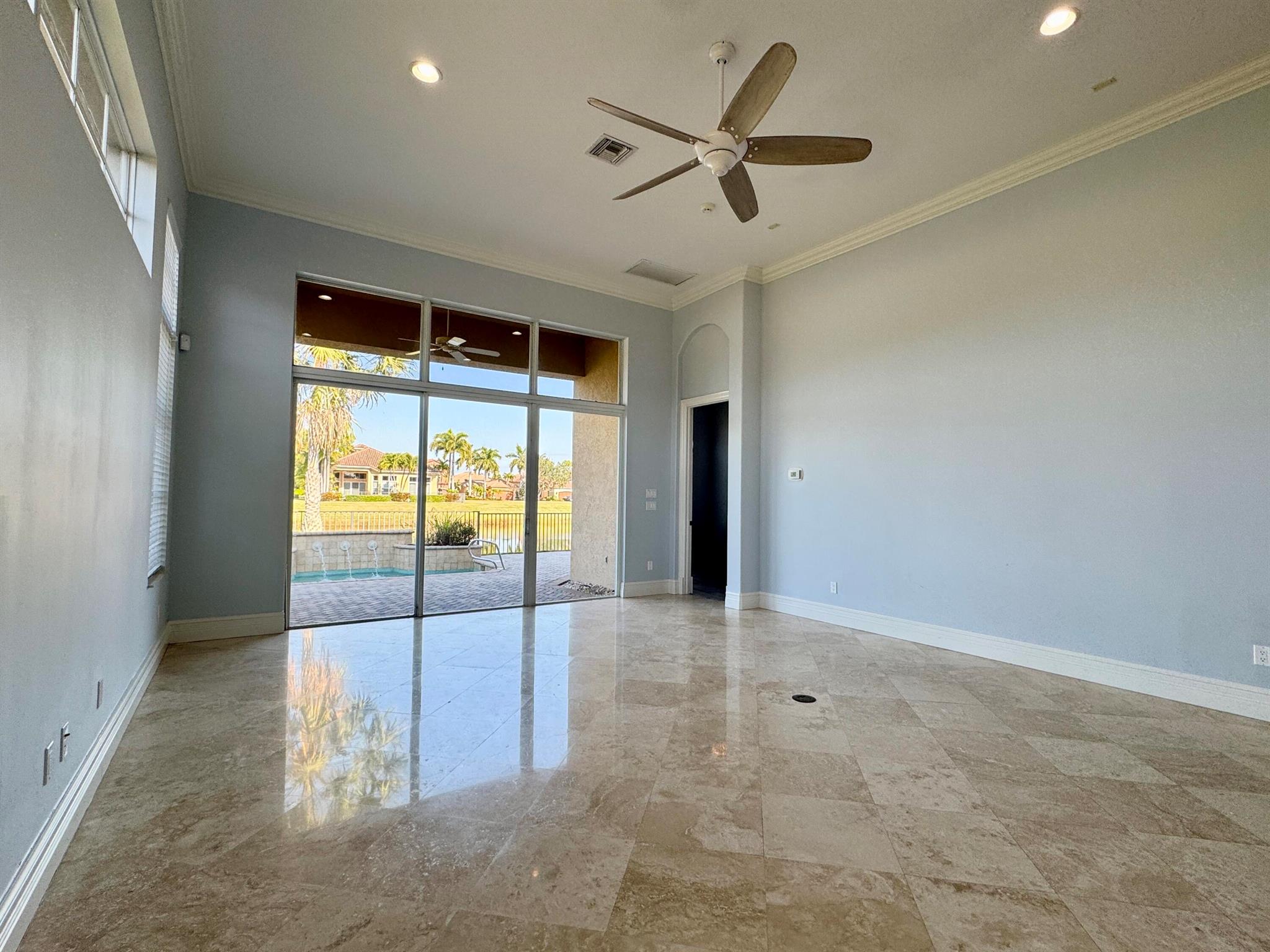 TESORO PLAT NO 6 - Residential Lease