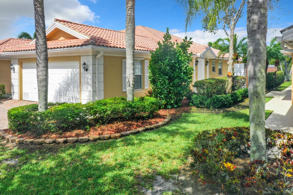 Photo of 10888 SW Dardanelle Drive, Port Saint Lucie, FL 34987 (MLS # R11005818)