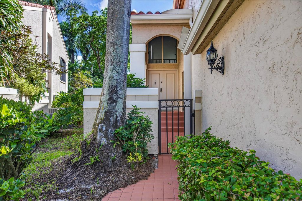 Photo of 6040 Verde Trail S #3010, Boca Raton, FL 33433 (MLS # R11127797)