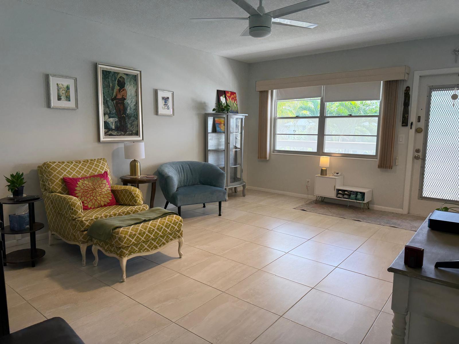 View photos, virtual tours, details... 458 Tilford U