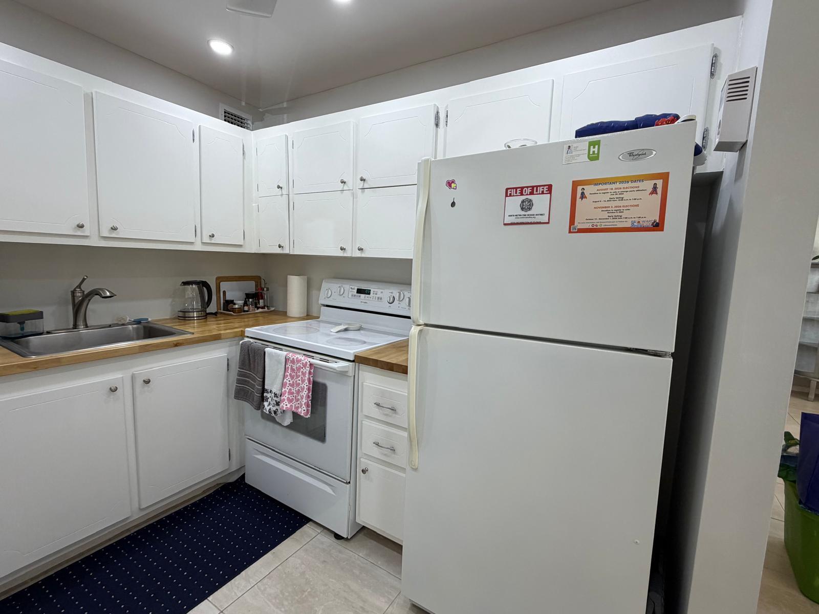 View photos, virtual tours, details... 458 Tilford U