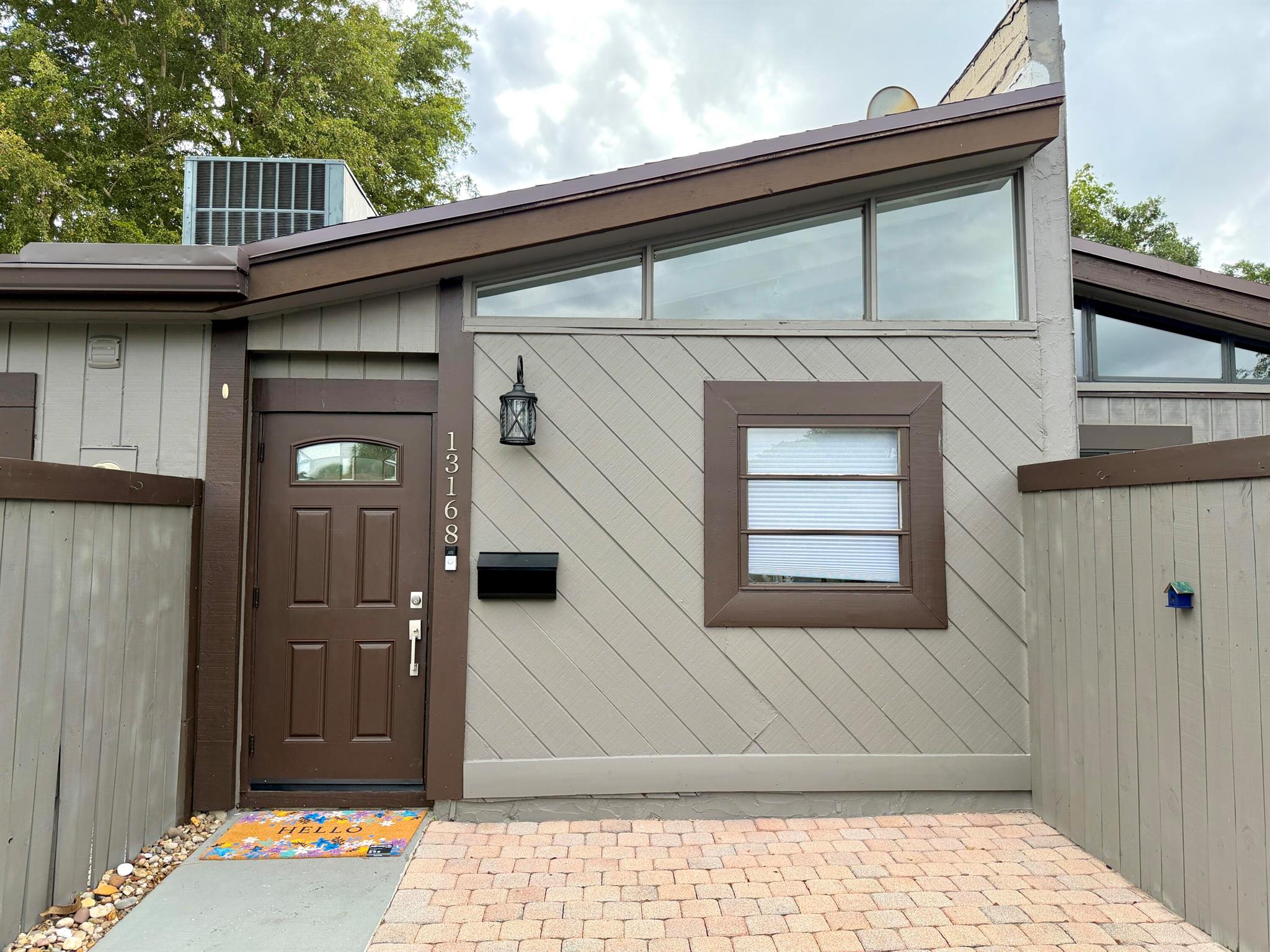 Briar Bay Townhouse Estat - Residential