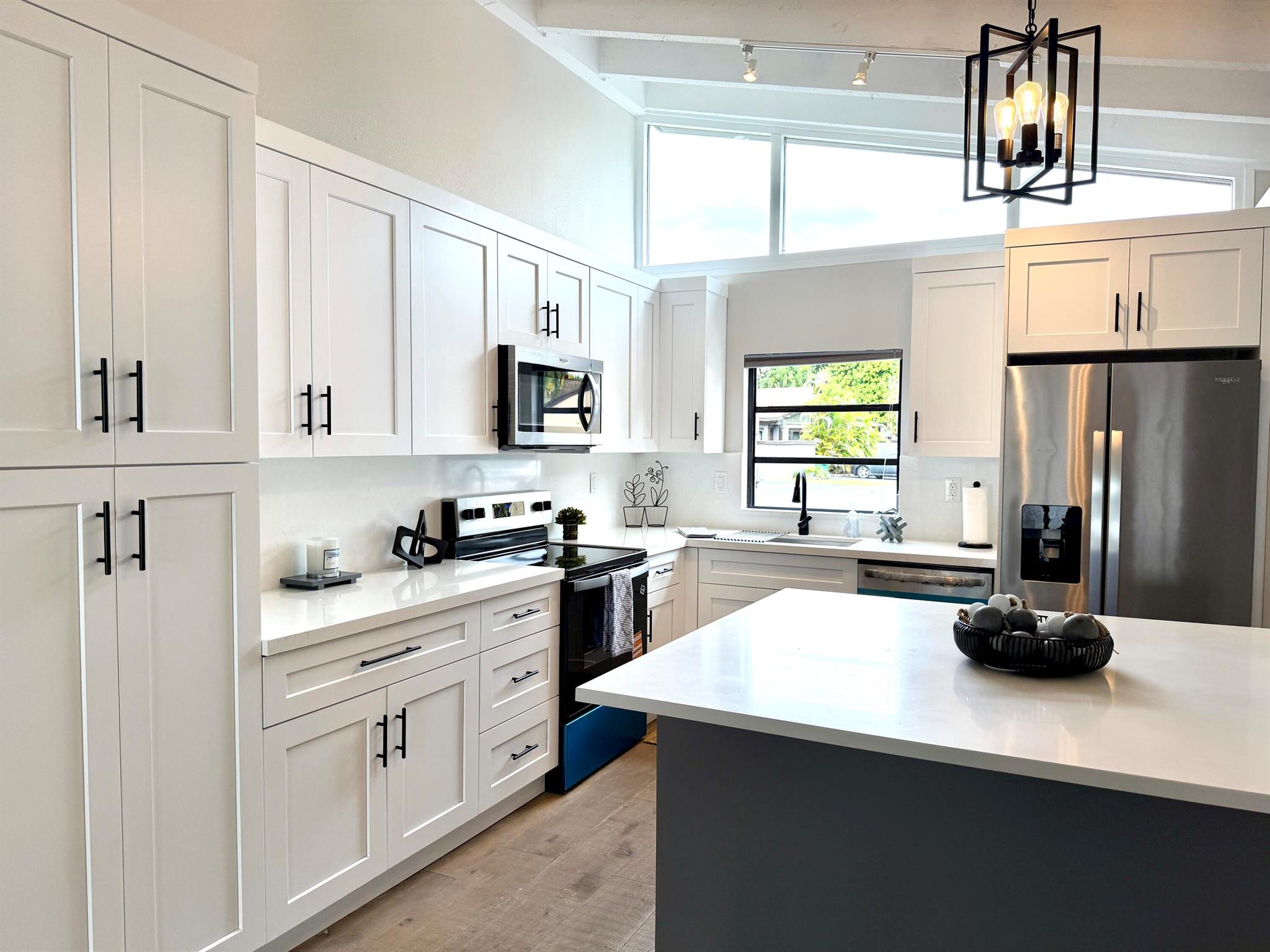 Briar Bay Townhouse Estat - Residential