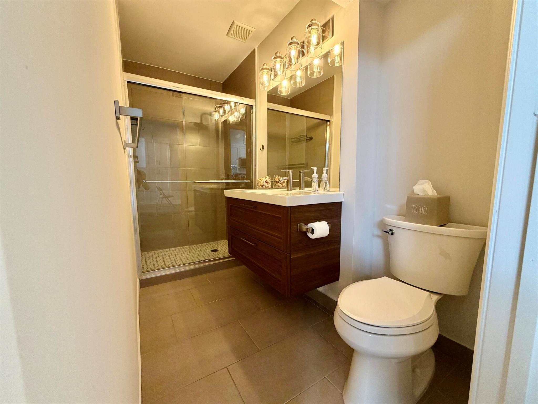 Briar Bay Townhouse Estat - Residential