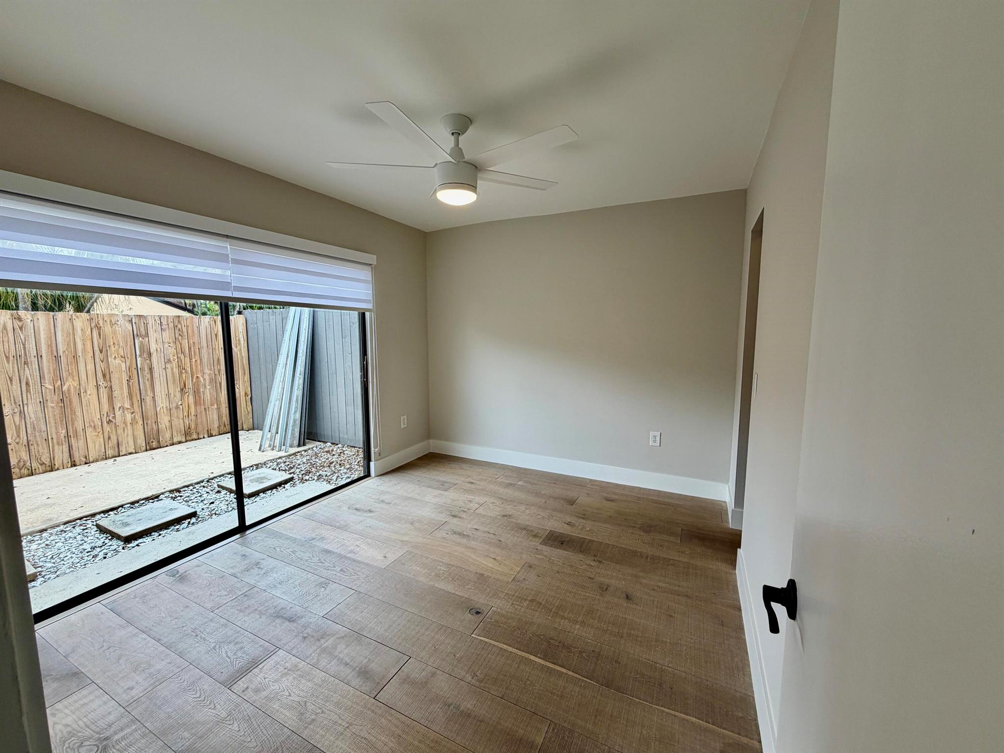 Briar Bay Townhouse Estat - Residential