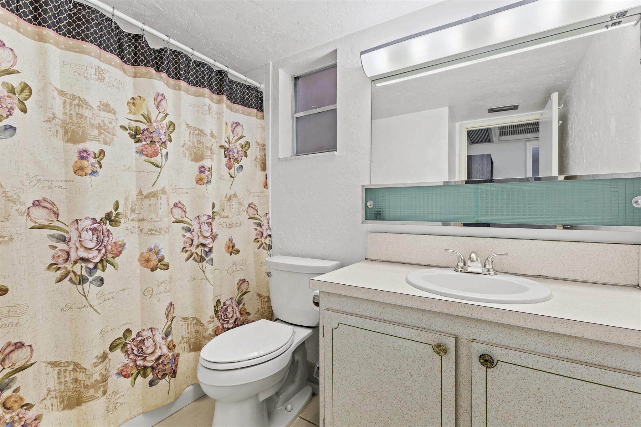 LAKE CLARKE GARDENS CONDO - Residential