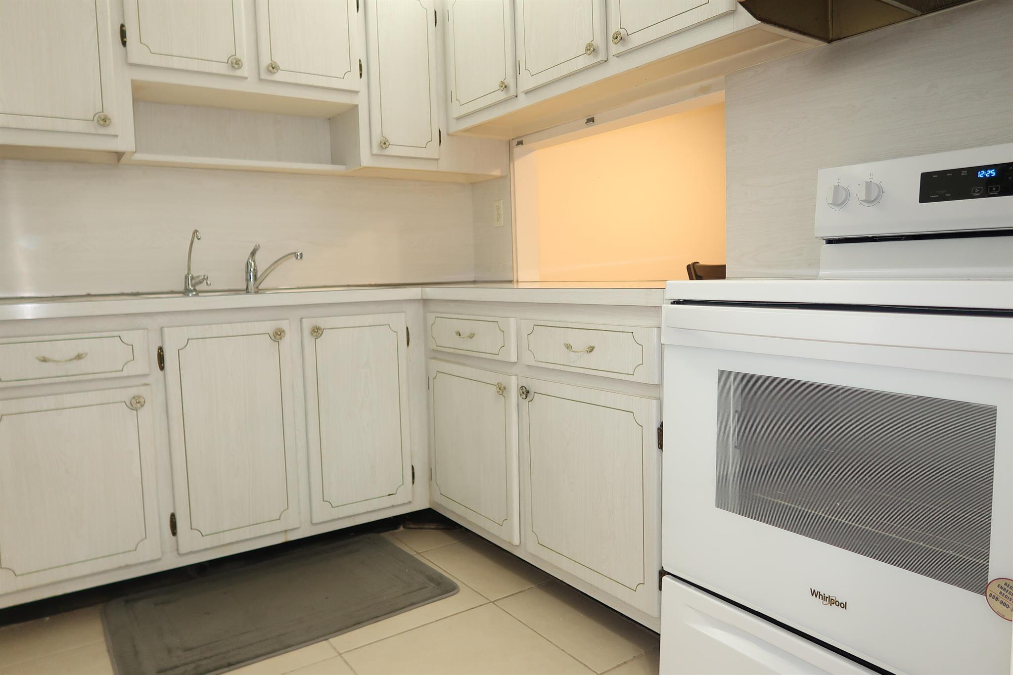 LAKE CLARKE GARDENS CONDO - Residential