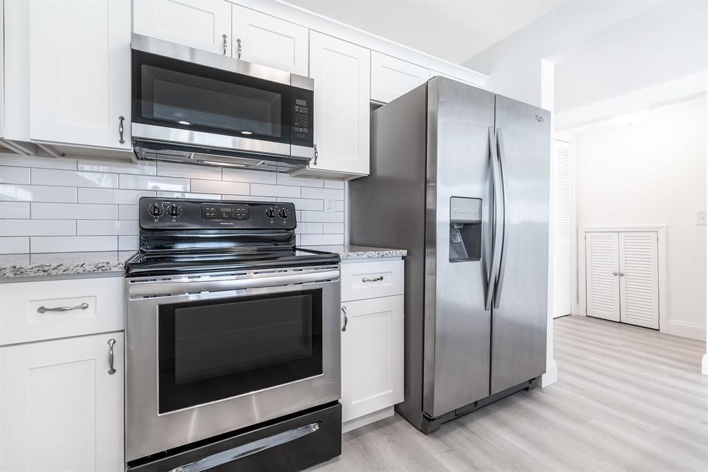 Photo of 7500 NW 75th Street, Tamarac, FL 33321 (MLS # B26018735)