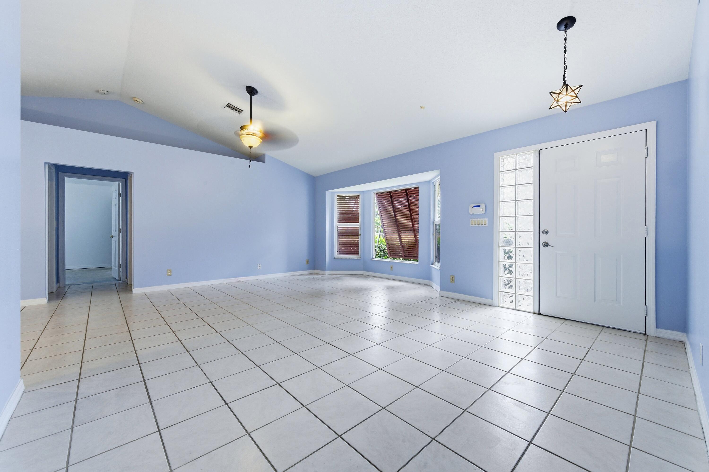 560 N Cypress Drive