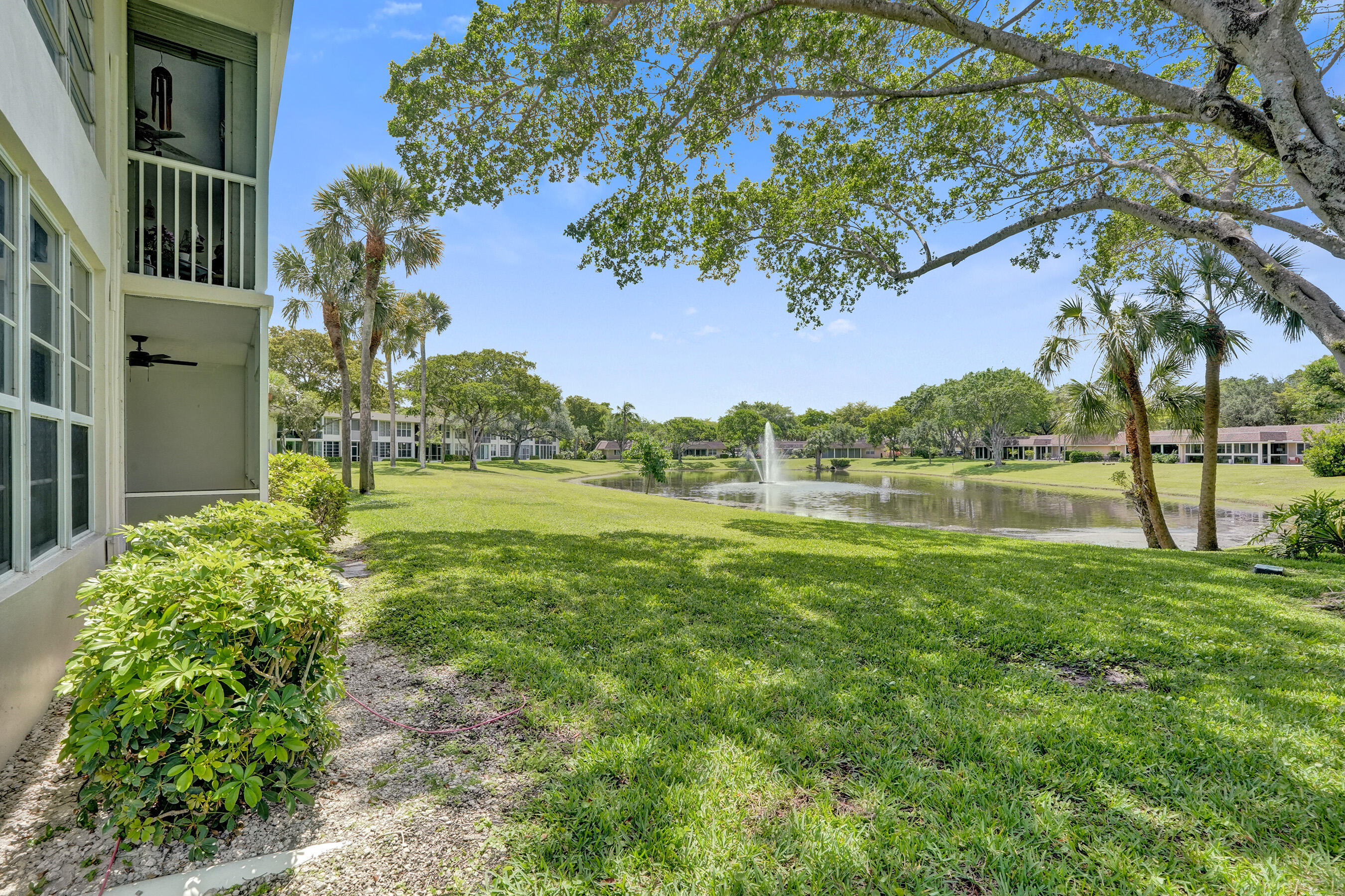 NO 74 PALM-AIRE COUNTRY CLUB - Residential