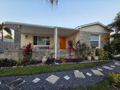 228 Vanderbilt Drive Lake Worth FL 33460