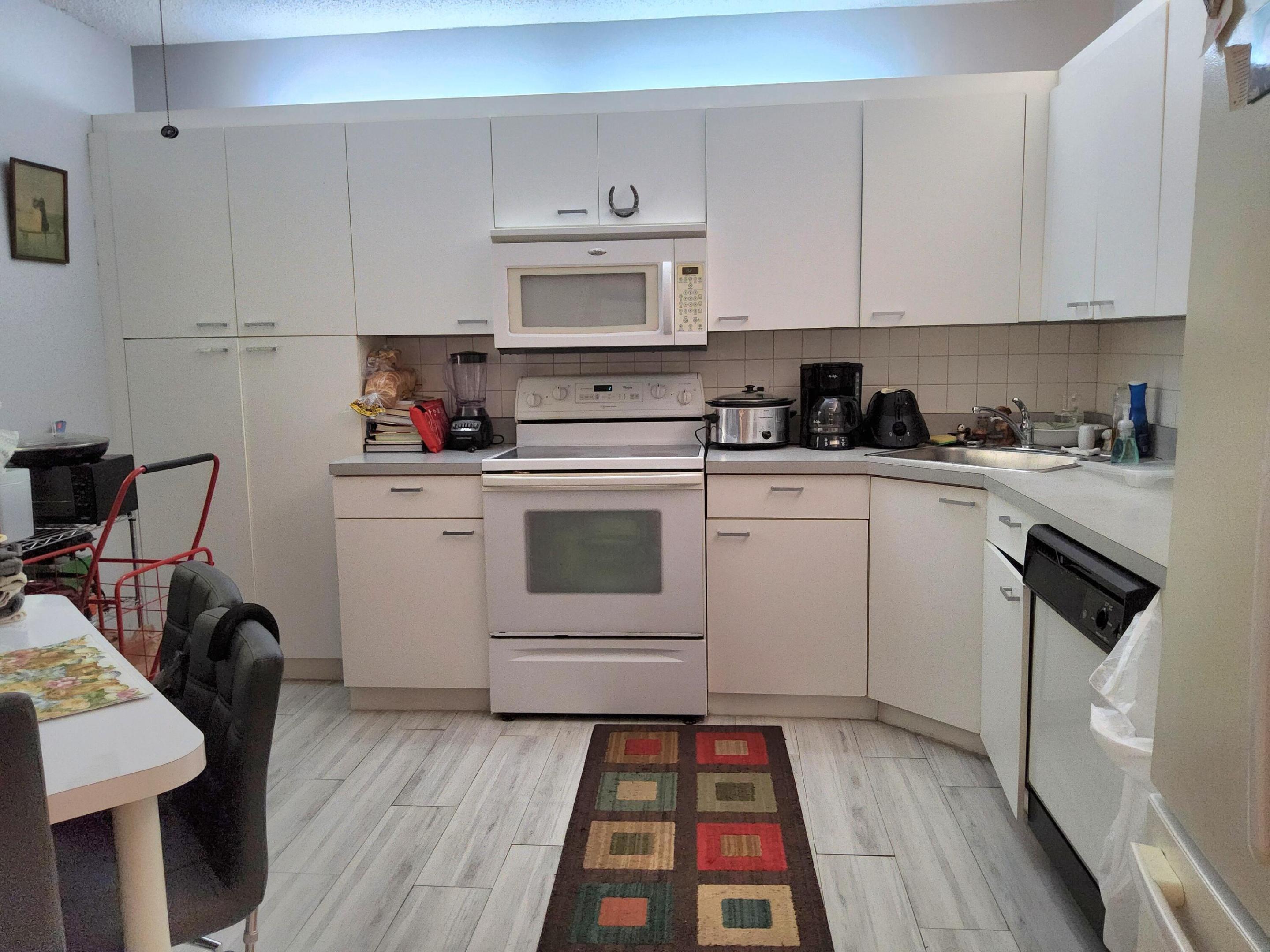 BAYPORT VILLAGE D CONDO - Residential