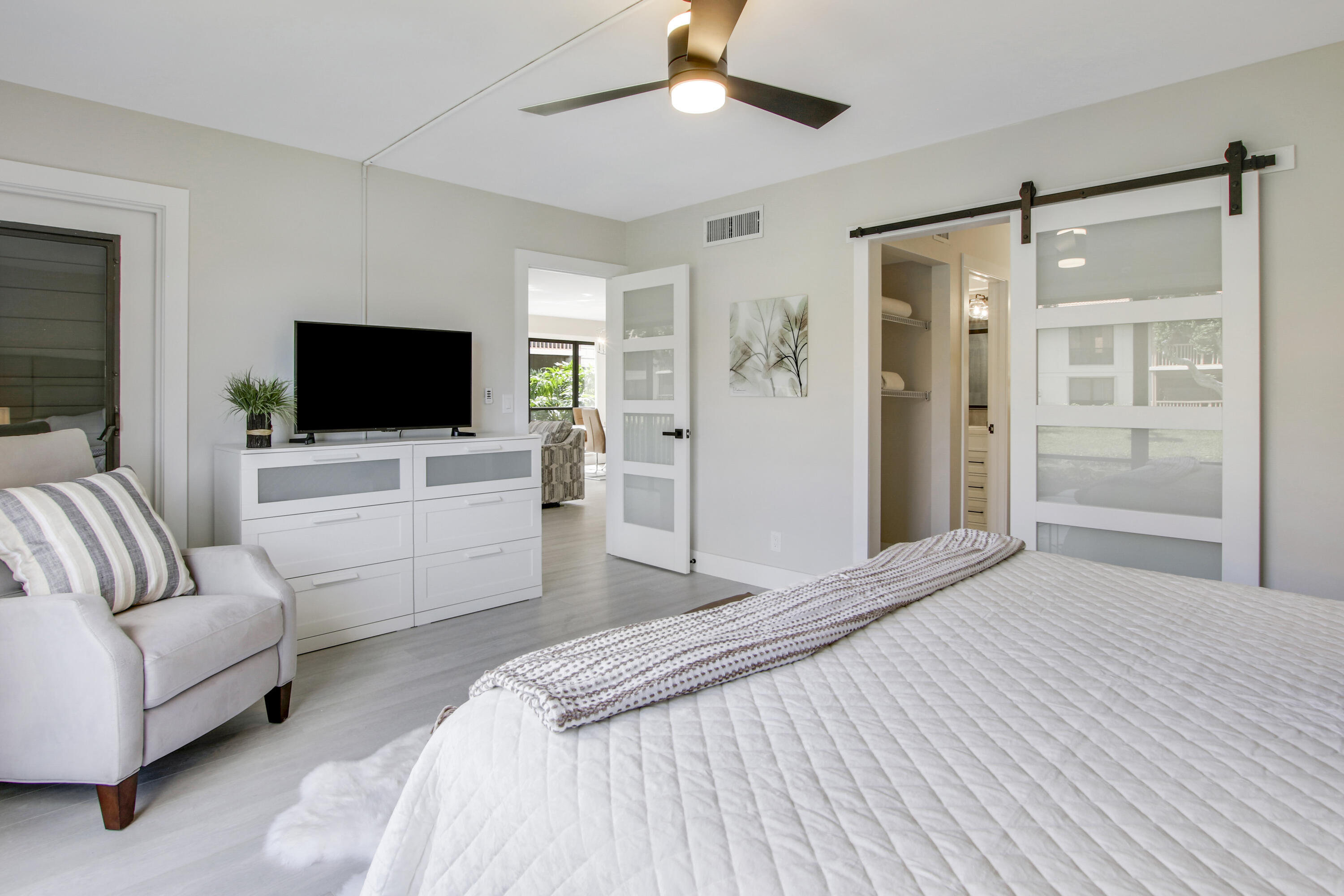 GOLF VILLAS CONDO - Residential Lease