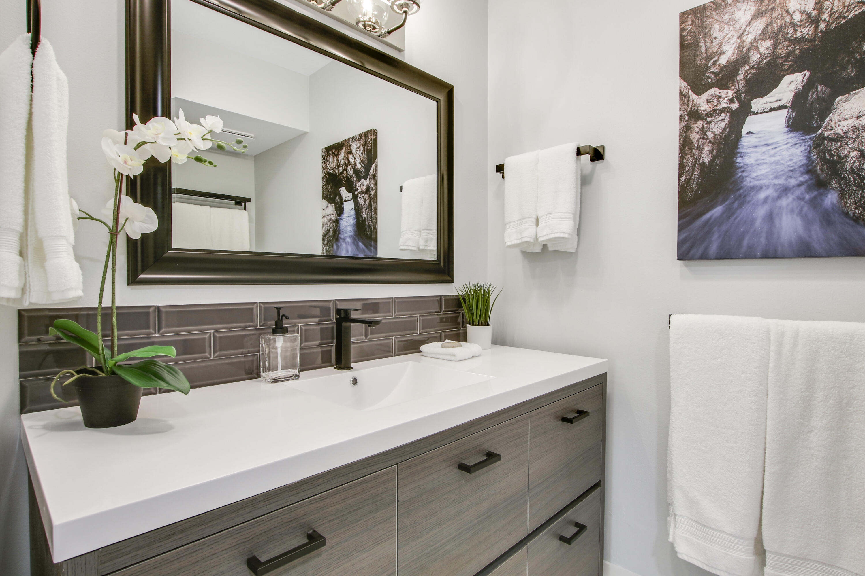 GOLF VILLAS CONDO - Residential Lease