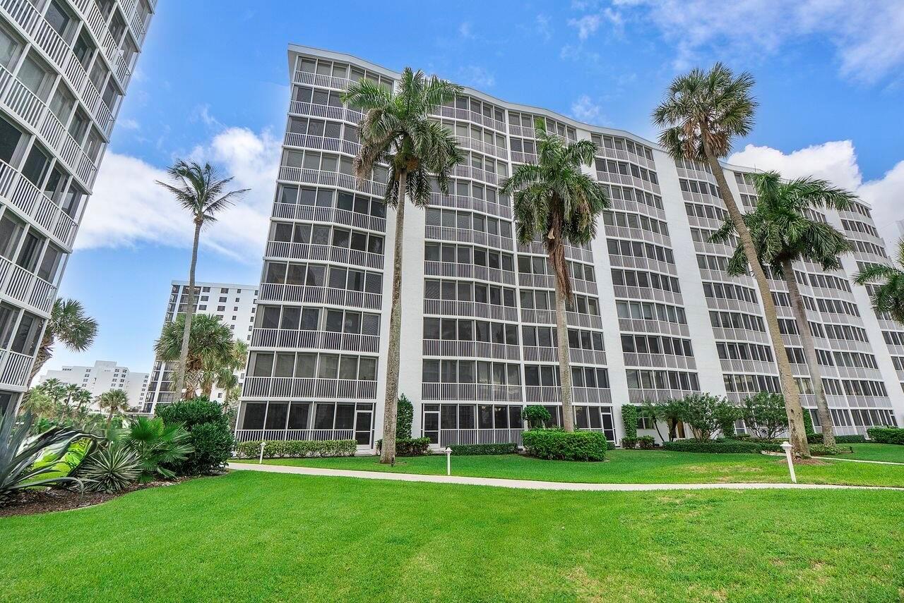 SEAGATE OF HIGHLAND CONDO - Residential