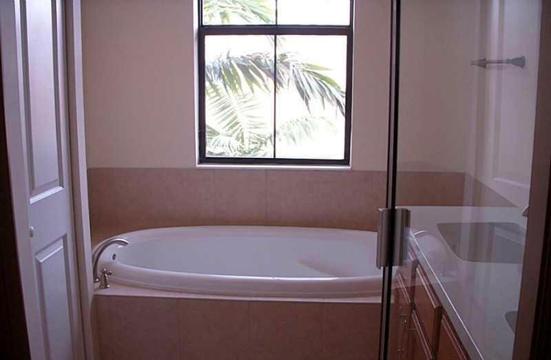 Sawgrass Lakes 154-2 B - Residential Lease