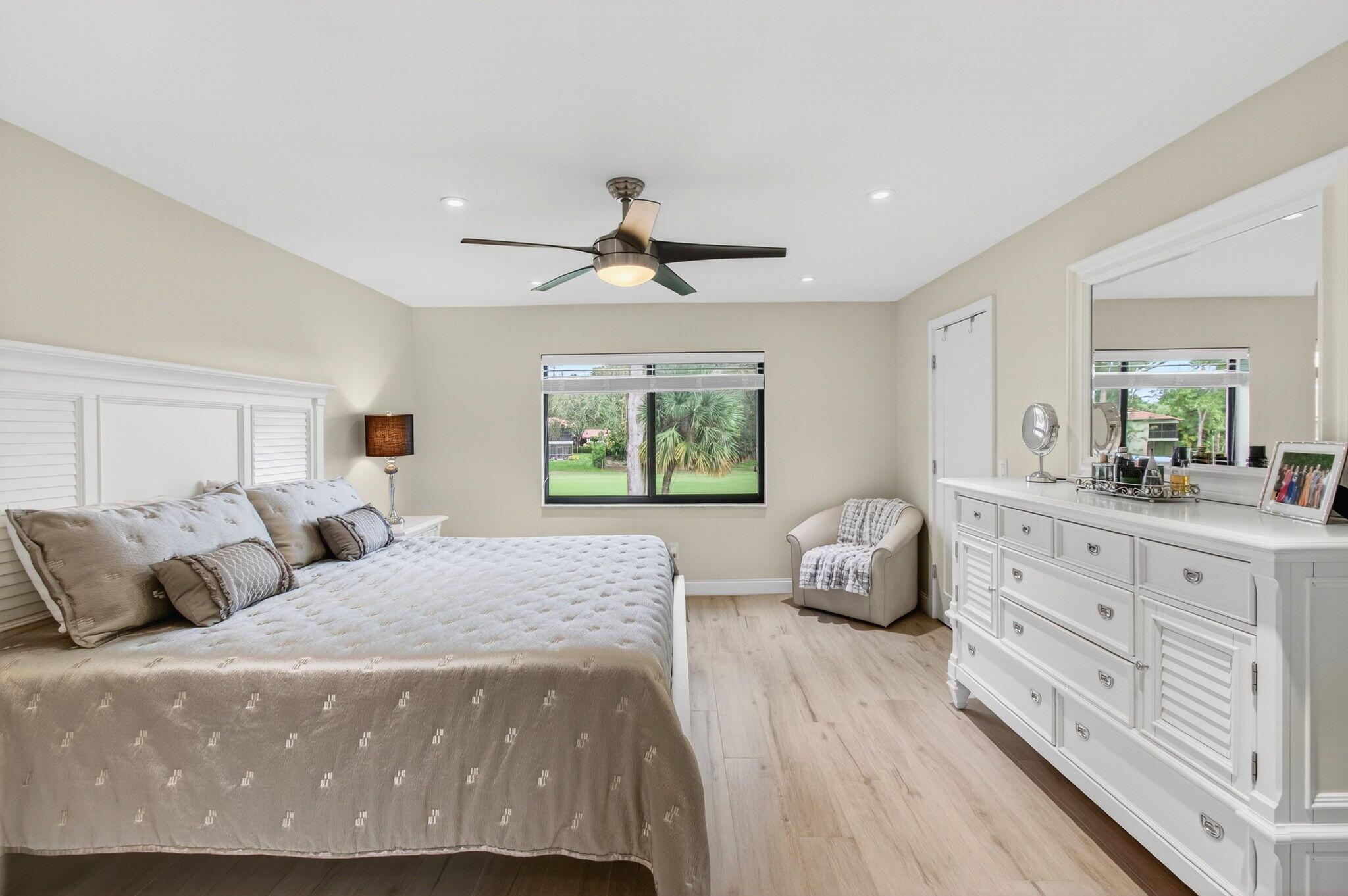 BOCA LAGO - Residential