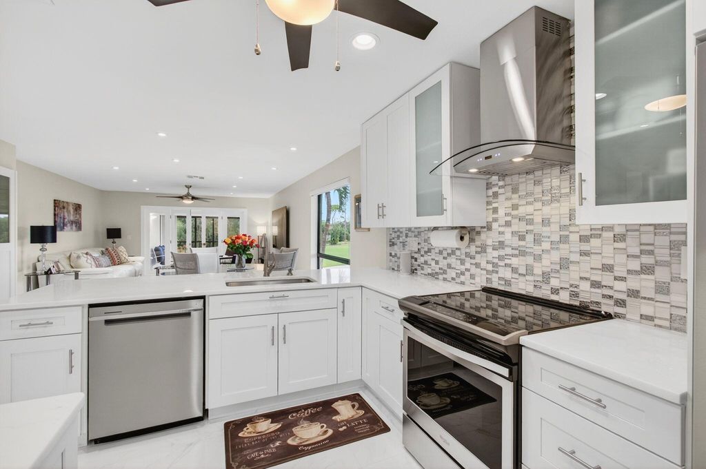 Photo of 21668 Arriba Real Real #43-H, Boca Raton, FL 33433 (MLS # R11139834)