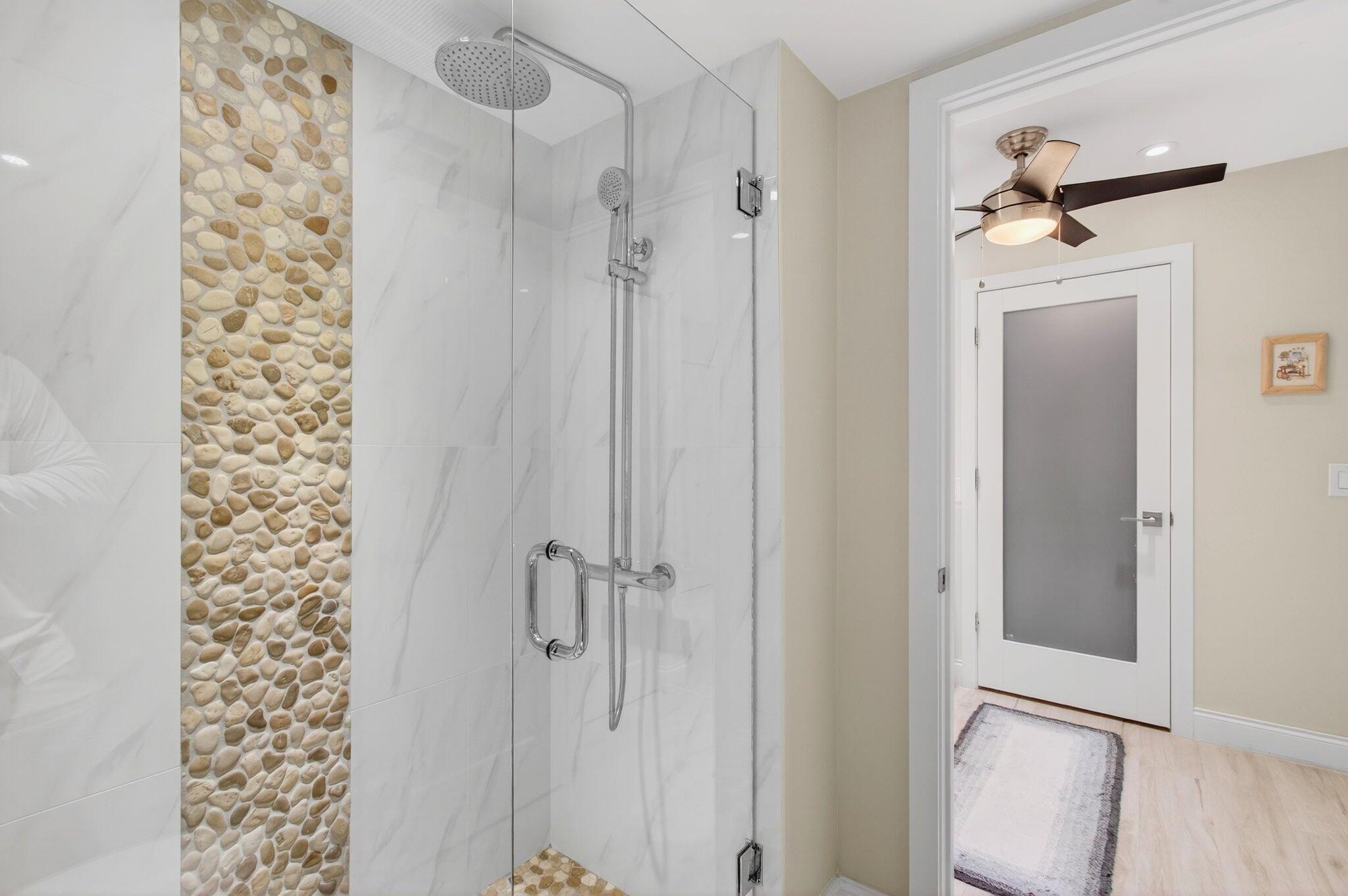 BOCA LAGO - Residential