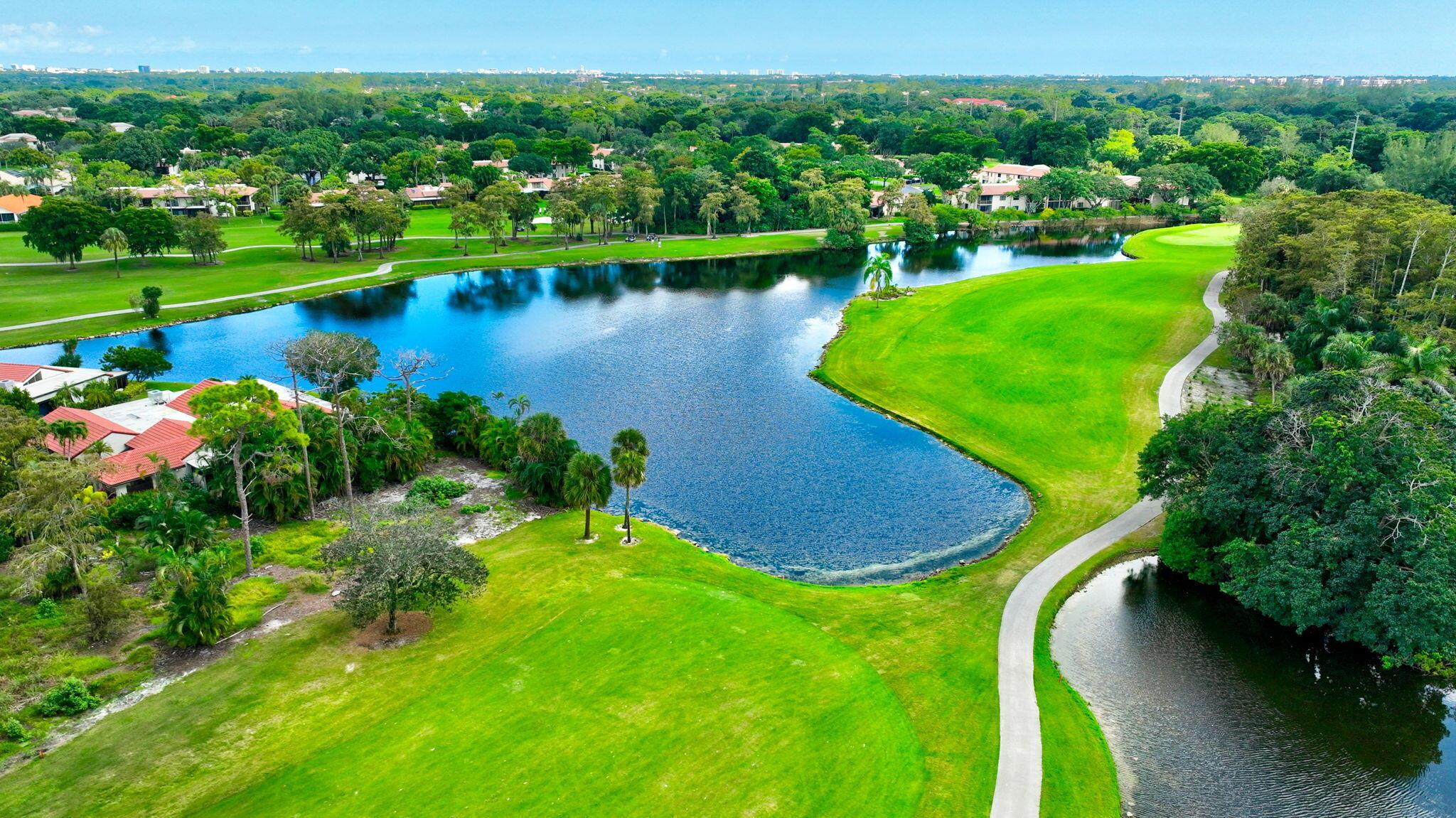 BOCA LAGO - Residential