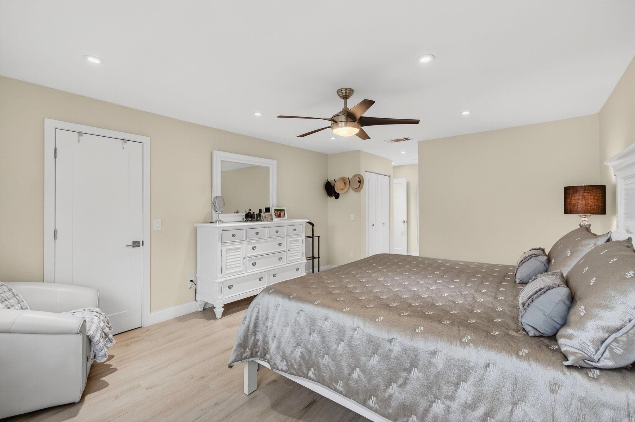 BOCA LAGO - Residential