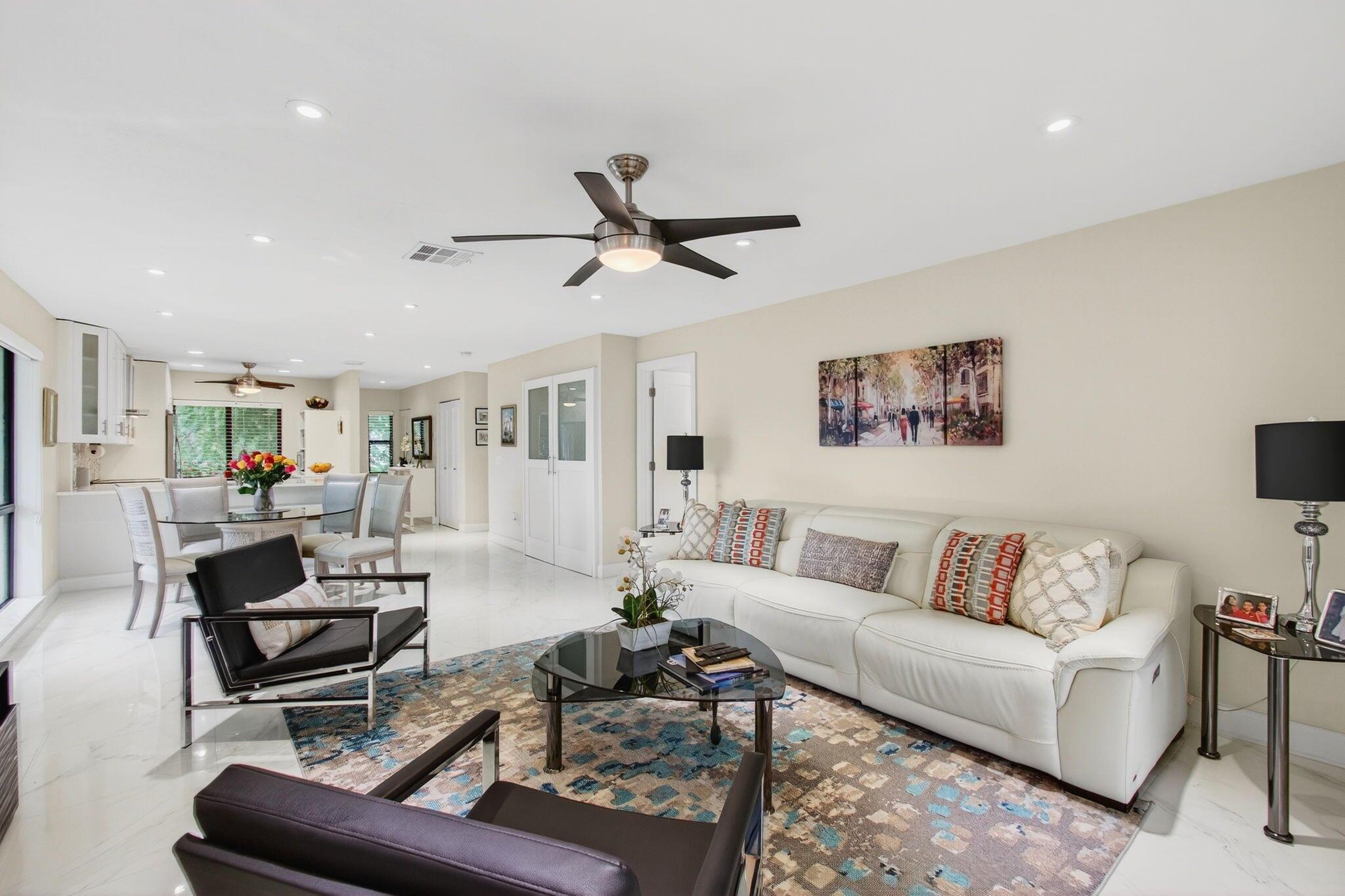 BOCA LAGO - Residential