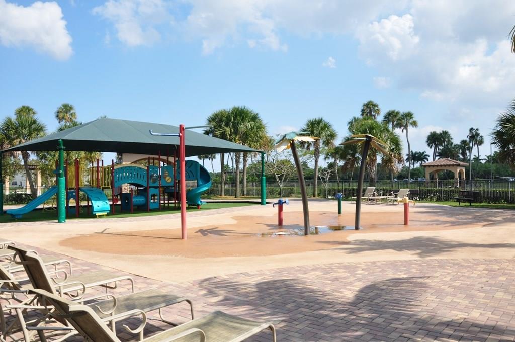 Heron Bay Central 171-23 - Residential