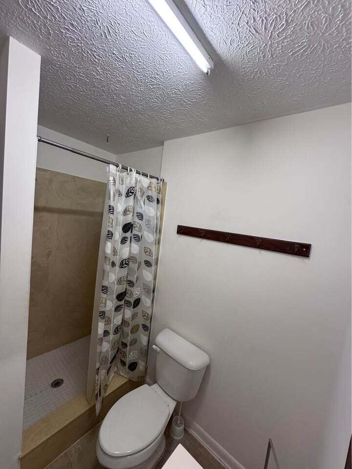 INDIAN RIVER ESTATES - Residential Lease