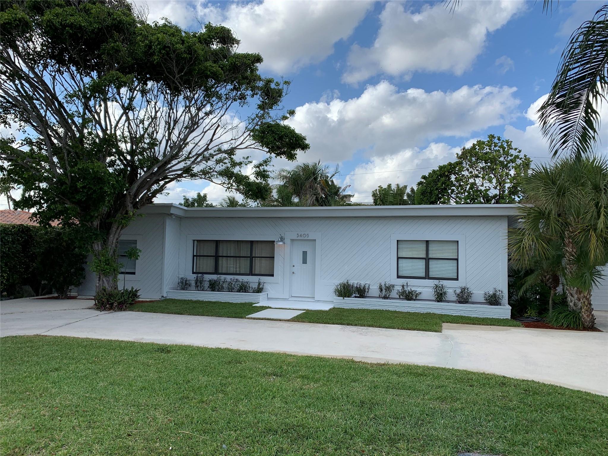 LIVE BY THE BEACH WITH PRIVATE BEACH ACCESS, FABULOUS HILLSBORO SHORES HOME IN POMPANO BEACH, EAST OF A1A, UNFURNISHED 3 BEDROOMS AND TWO BATHROOMS, LARGE FENCED YARD, PRIVATE BEACH ACCESS, PARKING FOR SEVERAL CARS, SIDE SWING GATE WITH CONCRETE SLAB FOR ADDITIONAL PARKING AT REAR OF HOUSE FOR BOAT, CAR OR MOTORCYCLES. UPDATED WITH NEW APPLIANCES. PETS ARE WELCOME YARD MAINTENANCE AND BEACH KEY FOB INCLUDED! PLEASE DO NOT DISTURB TENANTS!