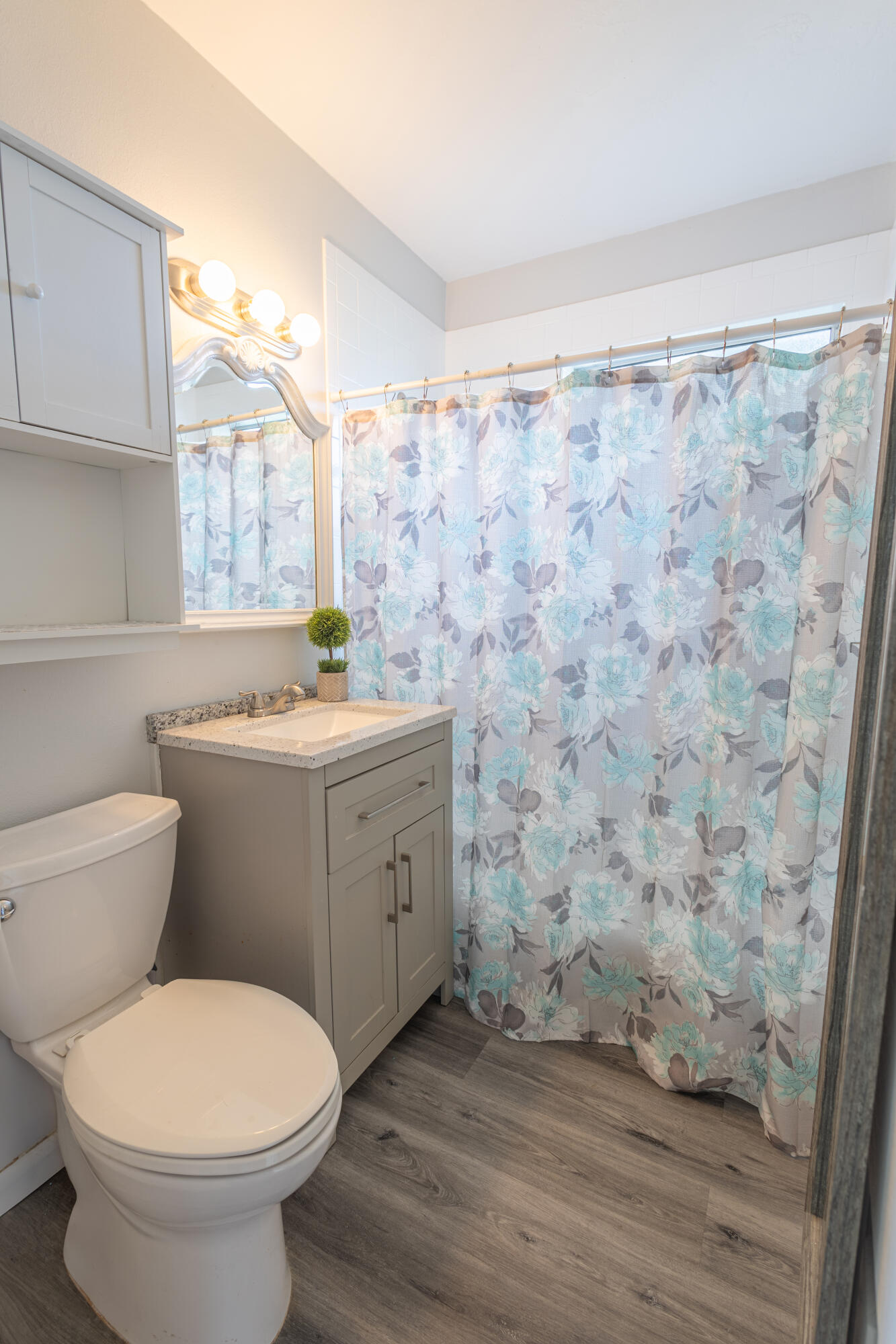 RIVER PARK UNIT 5 - Residential