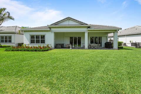 Tiny photo for 10795 Stellar Circle, Palm Beach Gardens, FL 33412 (MLS # B26049805)